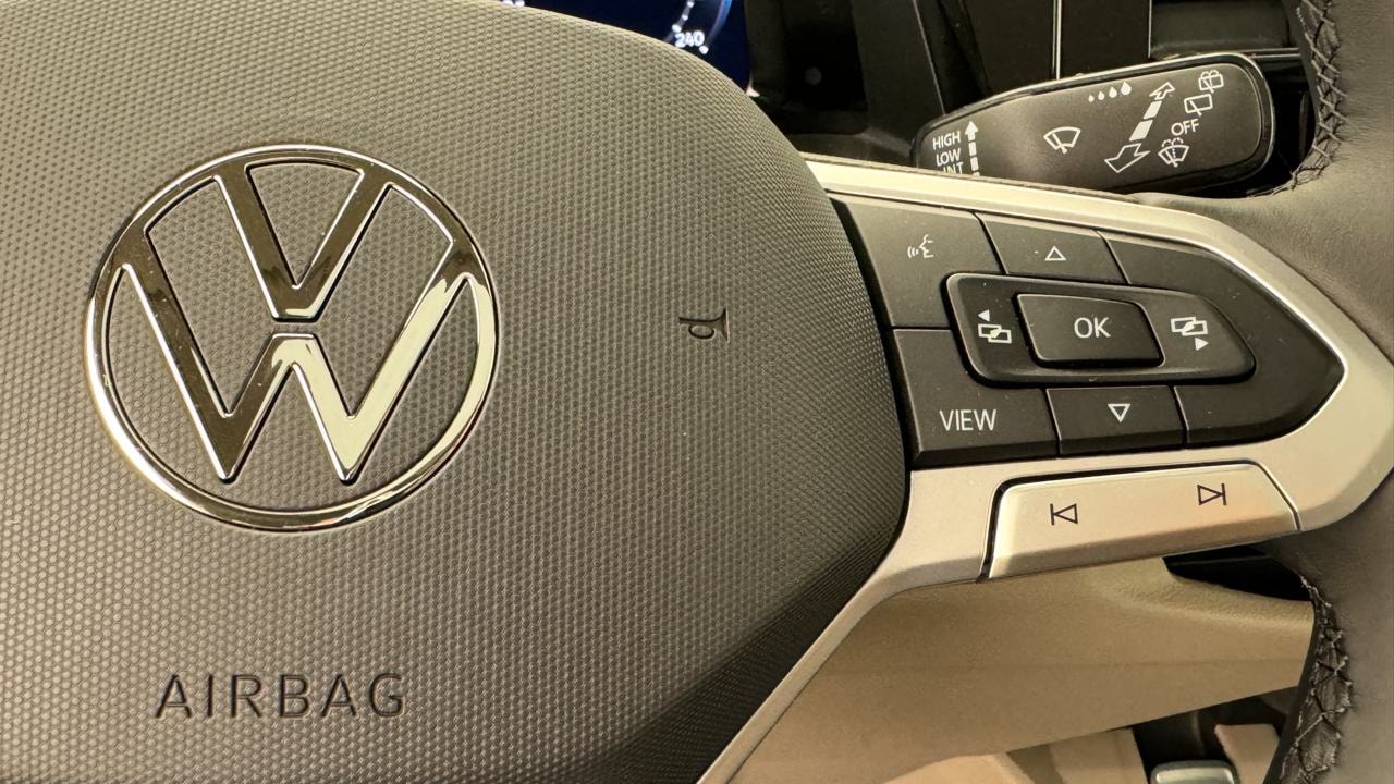 VW Multivan 1.5 eHybrid Life Edition 4Motion DSG-image-9
