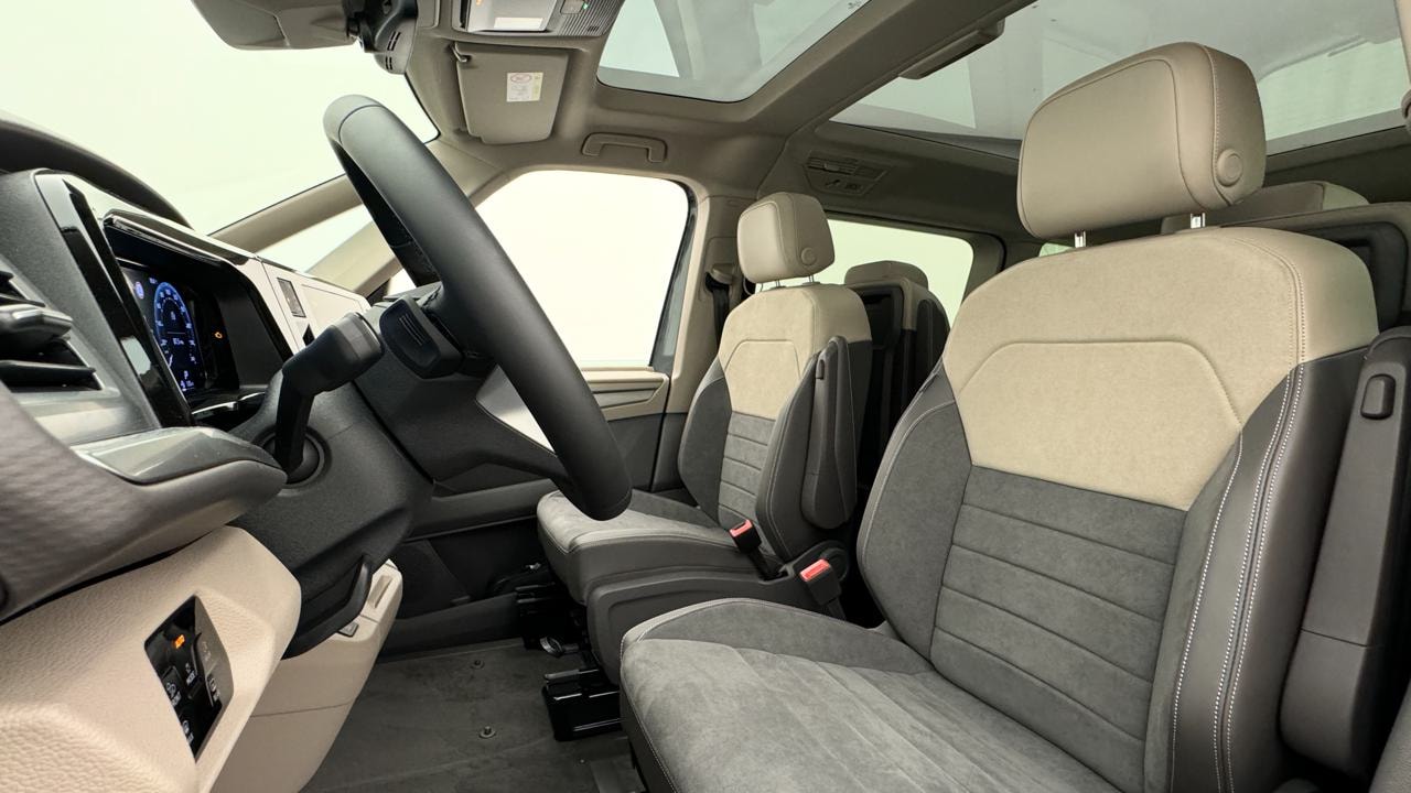 VW Multivan 1.5 eHybrid Life Edition 4Motion DSG-image-4