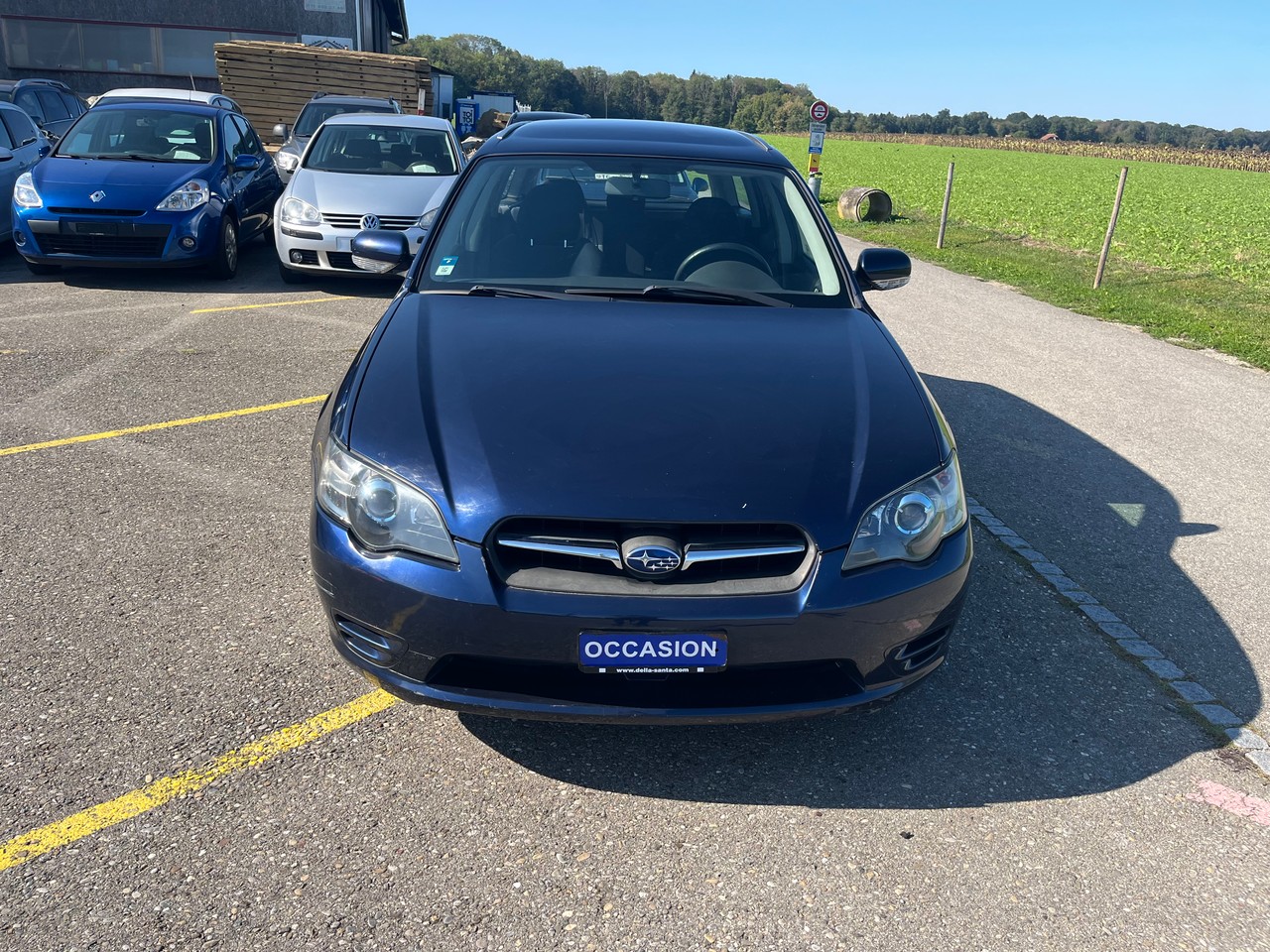 SUBARU Legacy 2.0i AWD Swiss-image-3