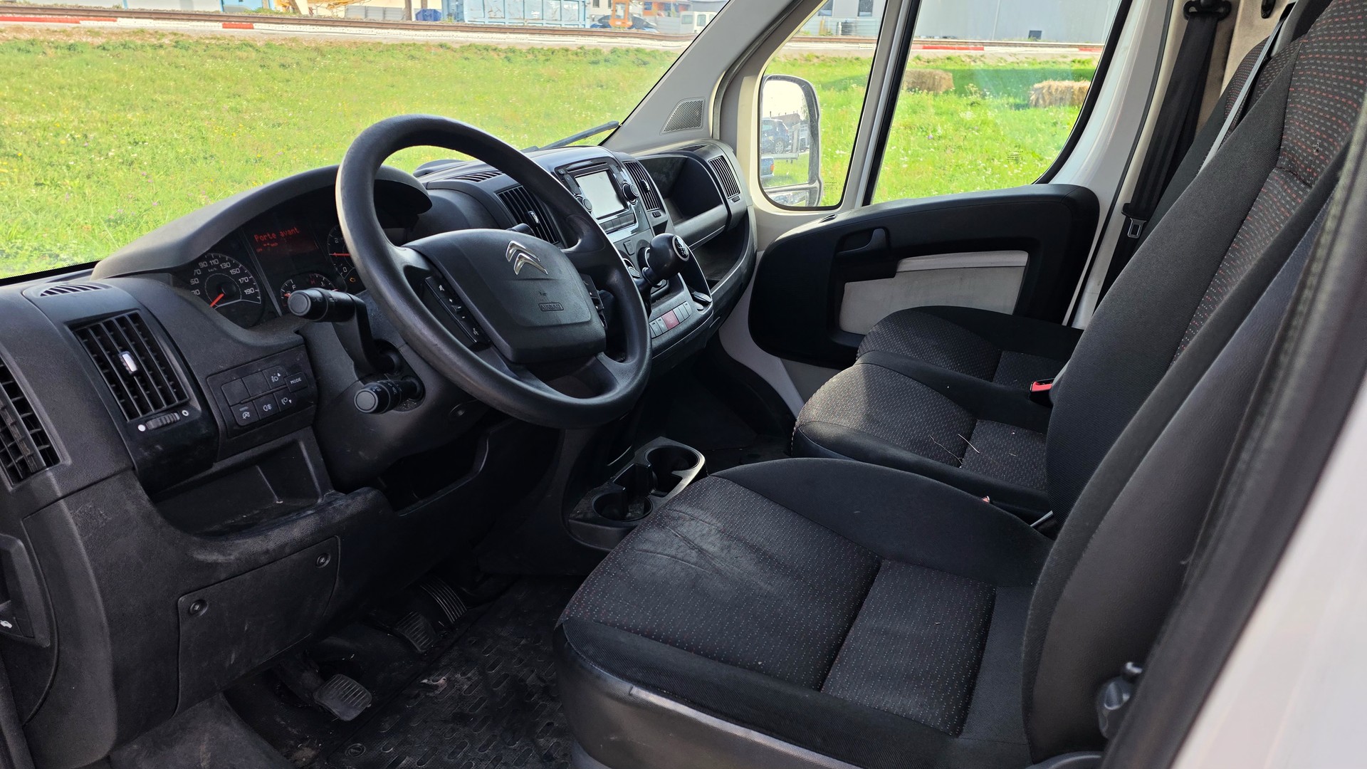 CITROEN Jumper 35+ 2.0 BlueHDi 130 Attraction L3H2-image-7