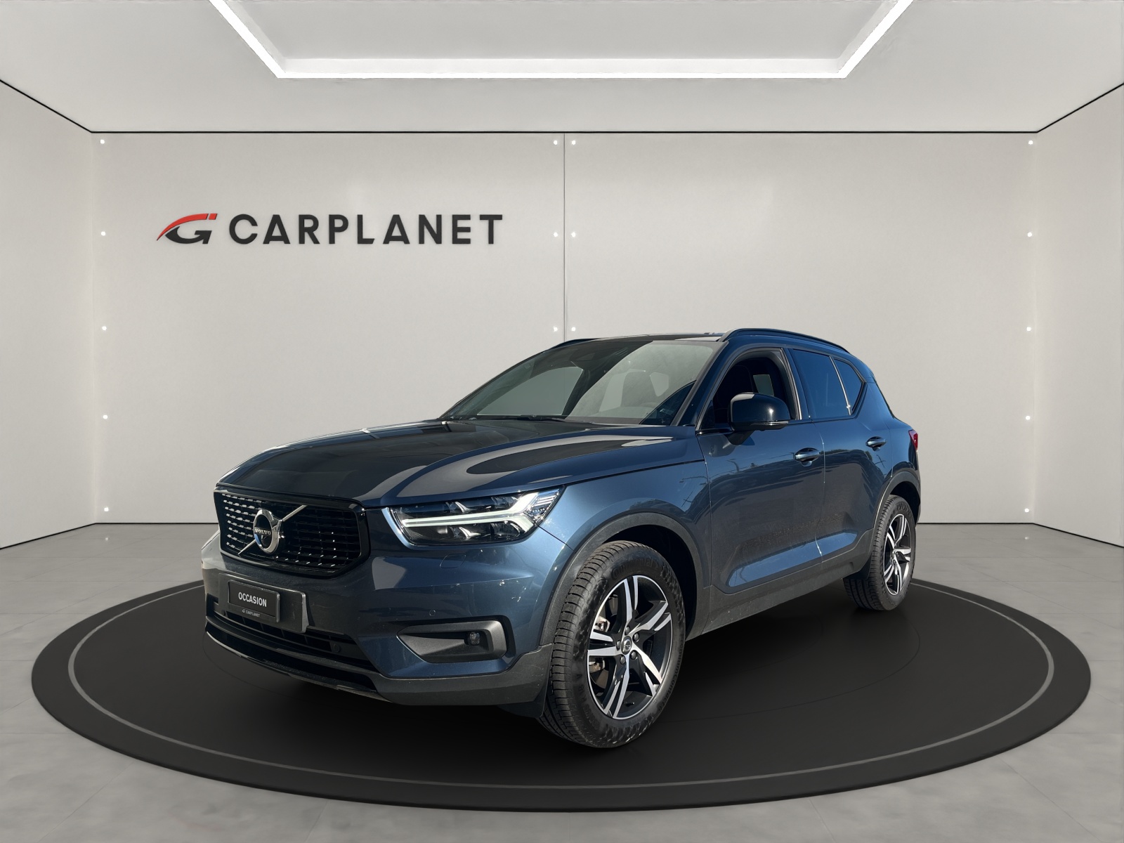 VOLVO XC40 2.0 B4 MH R-Design AWD-image-0