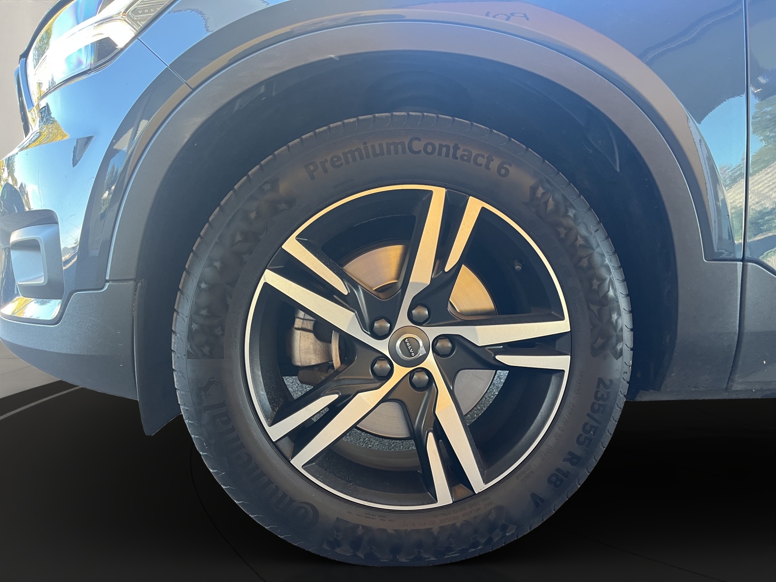 VOLVO XC40 2.0 B4 MH R-Design AWD-image-8