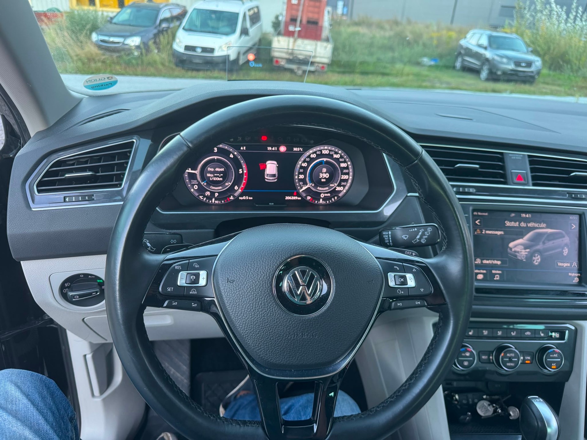 VW Tiguan 2.0 TDI SCR Highline 4Motion DSG-image-9
