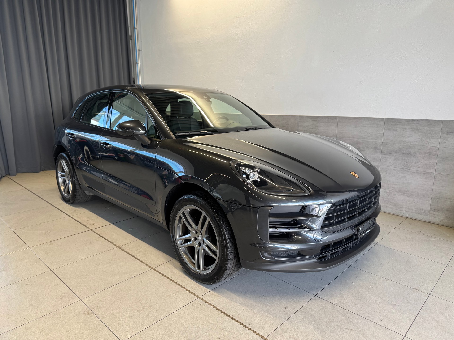 PORSCHE Macan PDK (5)