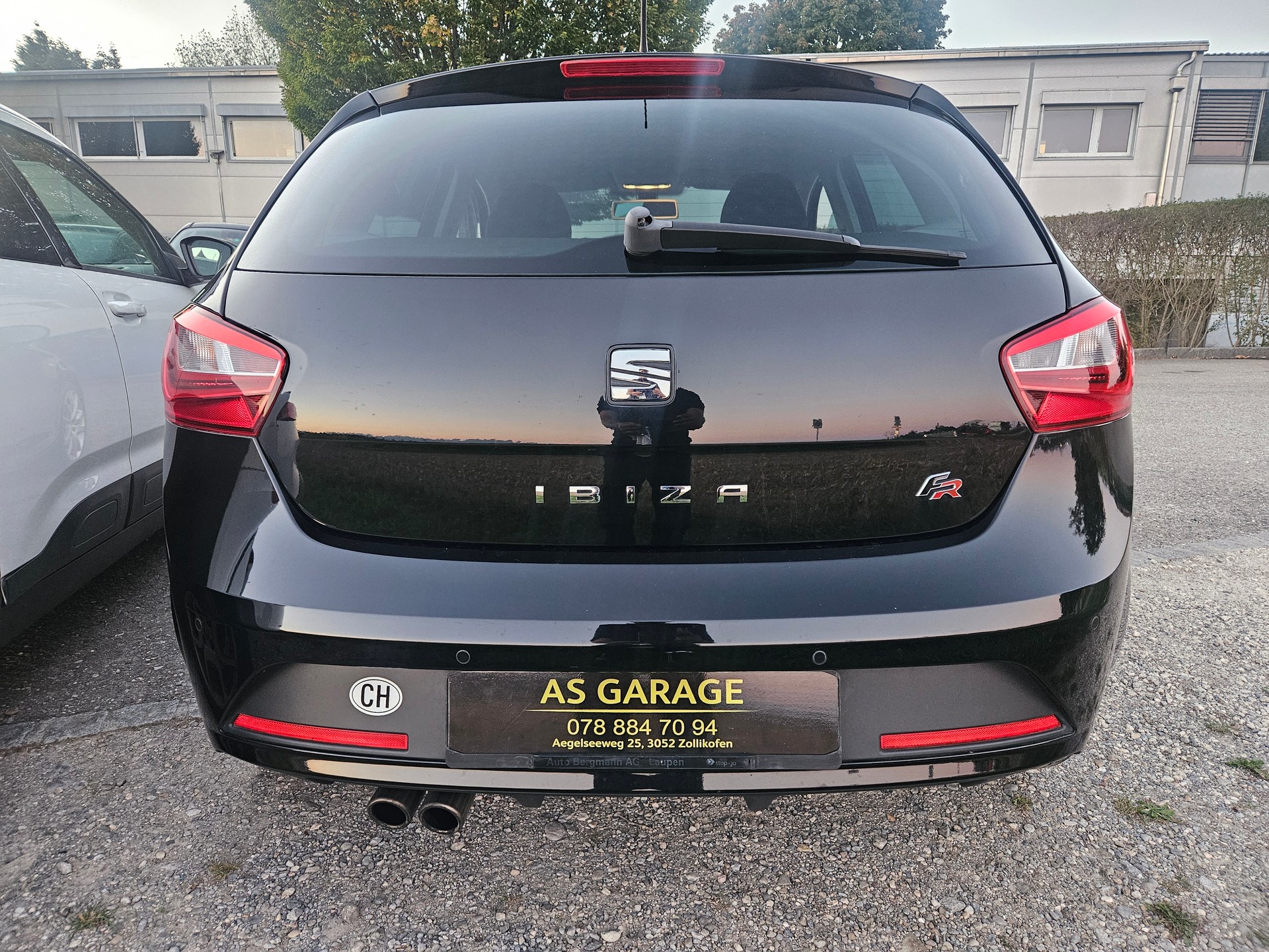 SEAT Ibiza 1.4 TSI FR Viva-image-4