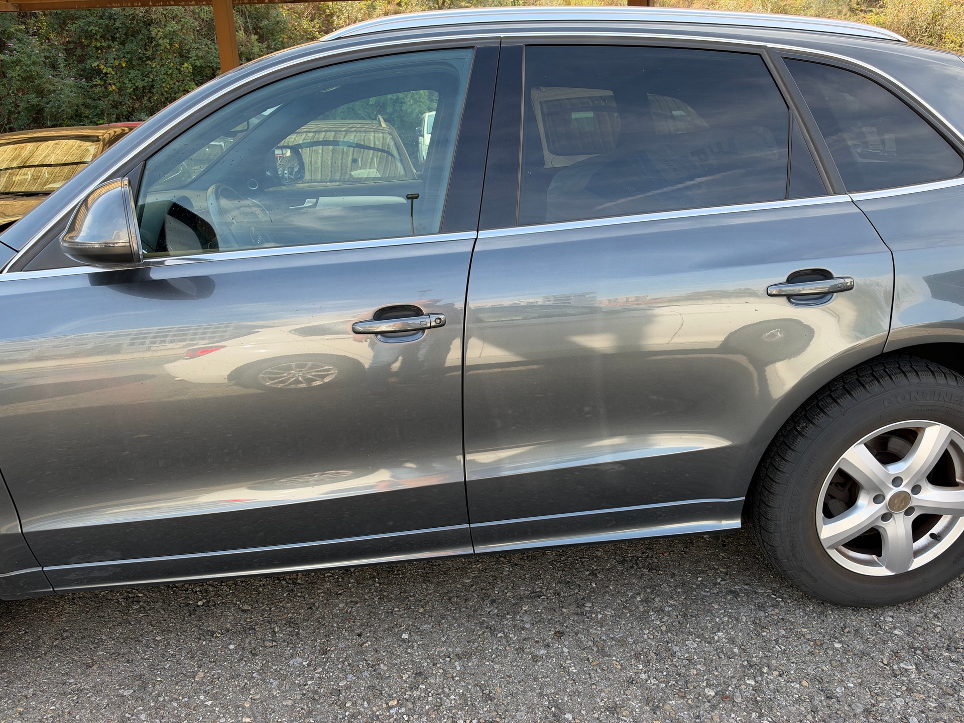 AUDI Q5 2.0 TFSI quattro S-tronic S line-image-3