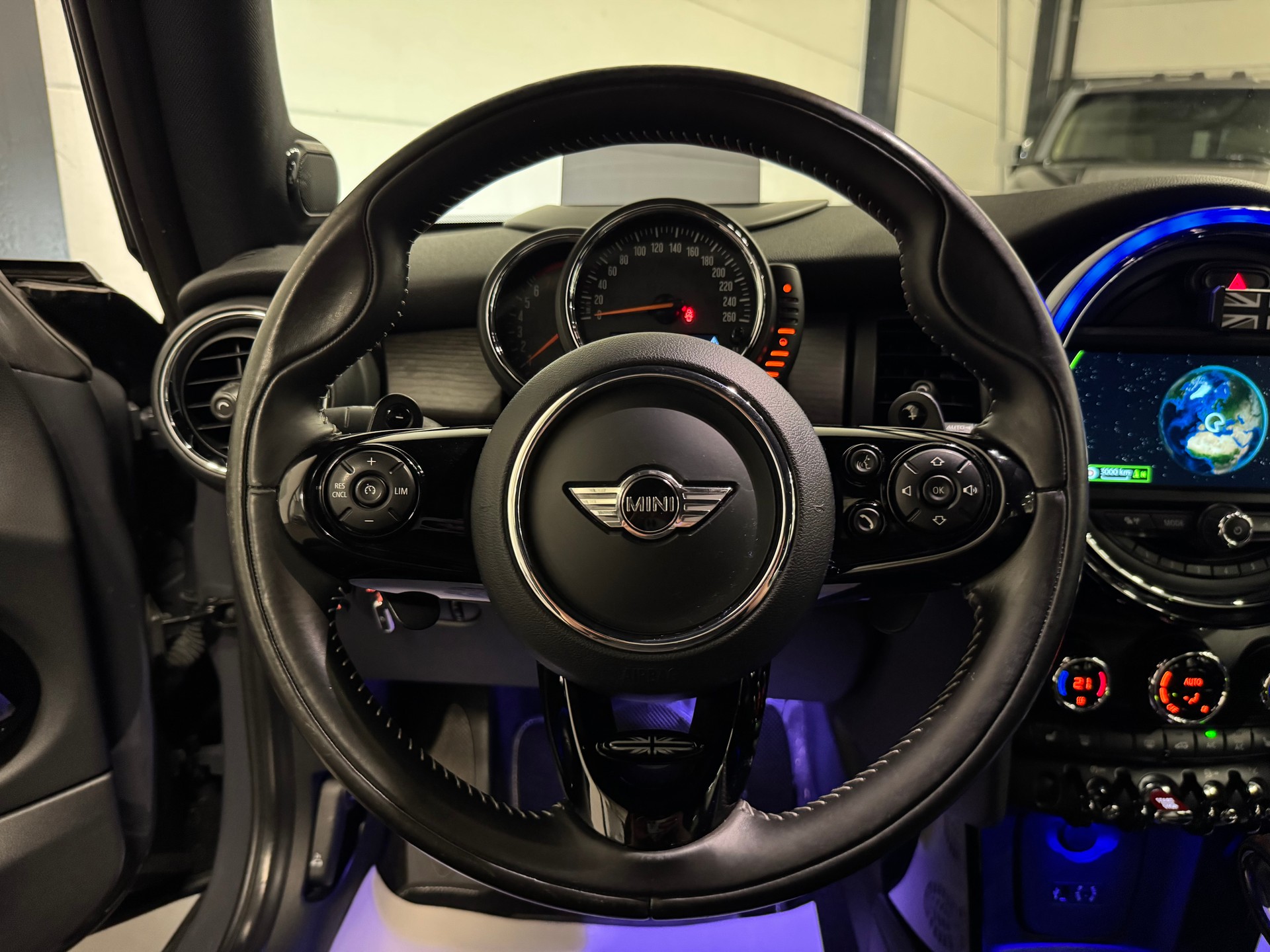 MINI Cooper S Steptronic-image-23