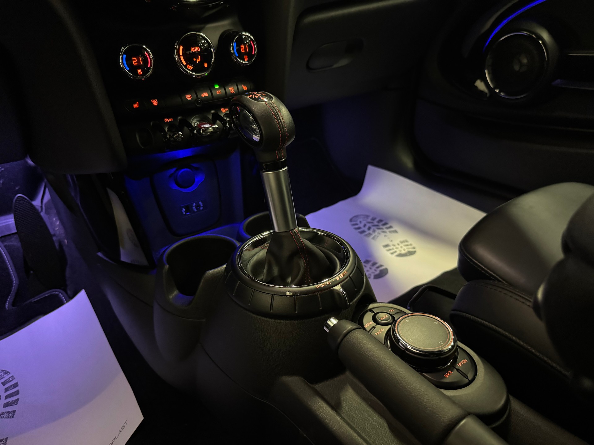 MINI Cooper S Steptronic-image-24