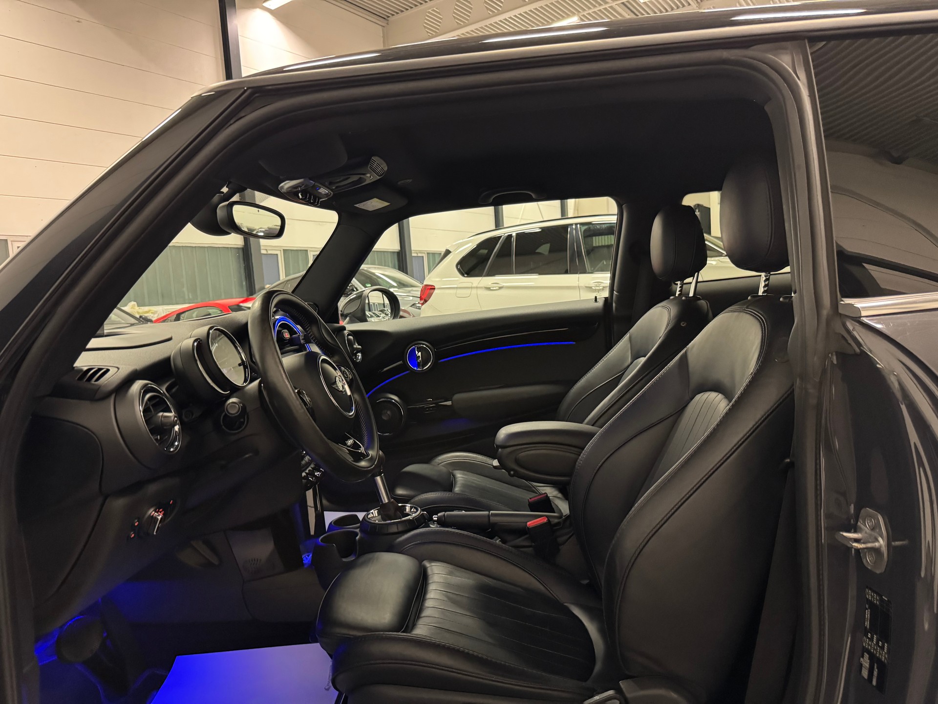 MINI Cooper S Steptronic-image-15