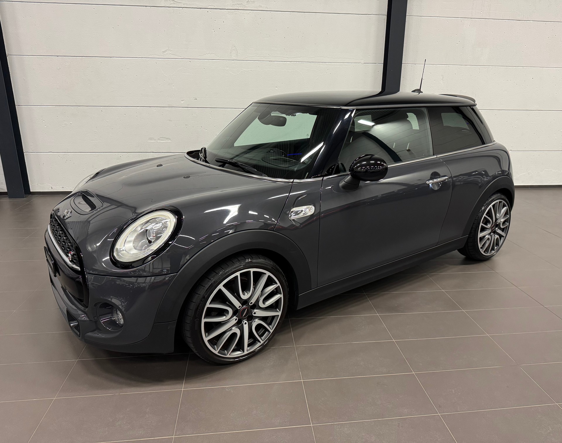 MINI Cooper S Steptronic-image-3