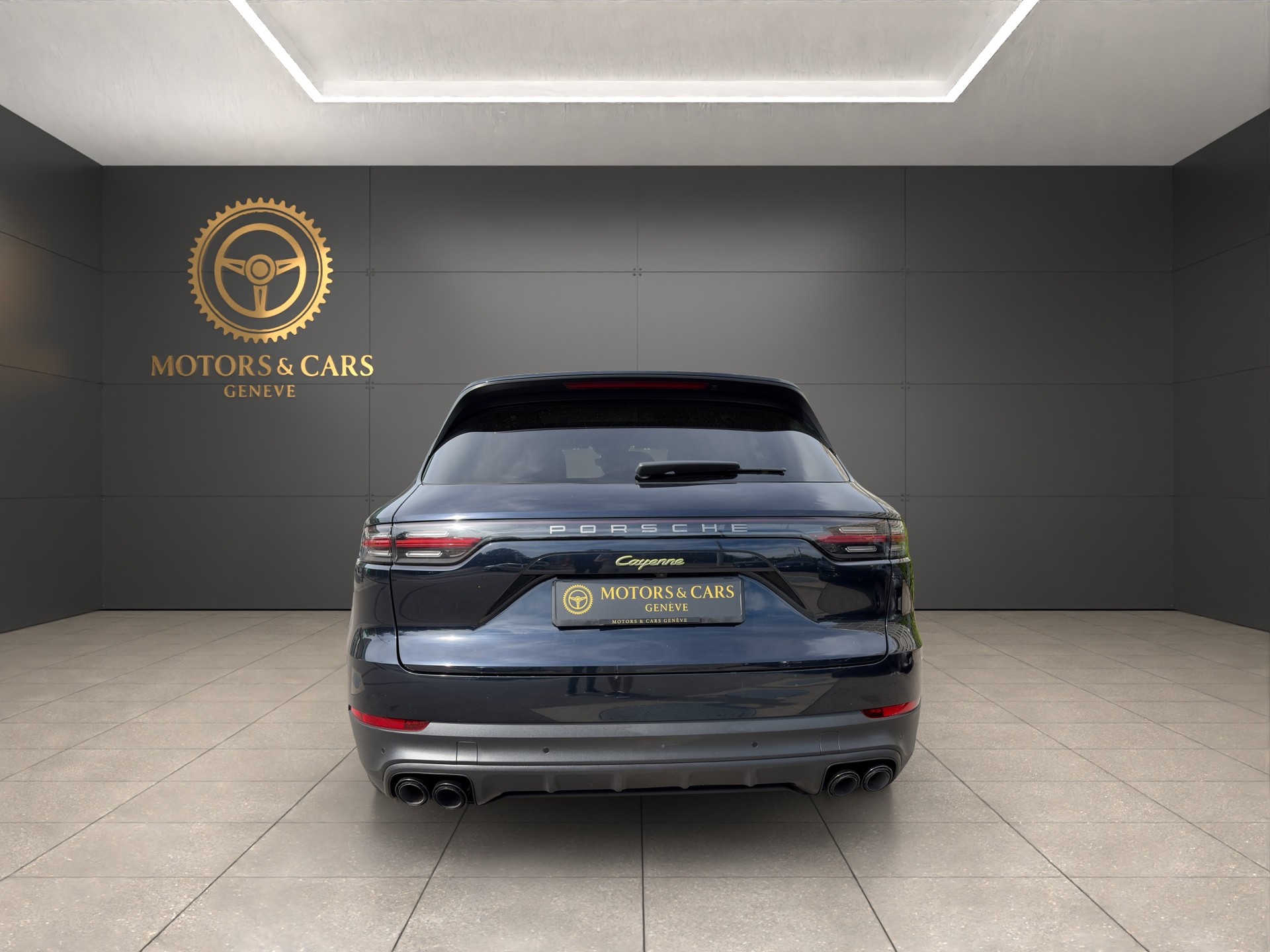 PORSCHE Cayenne E-Hybrid Platinum Edition-image-3