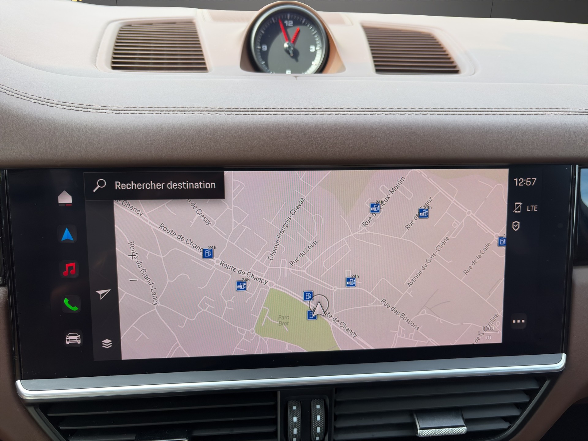 PORSCHE Cayenne E-Hybrid Platinum Edition-image-21