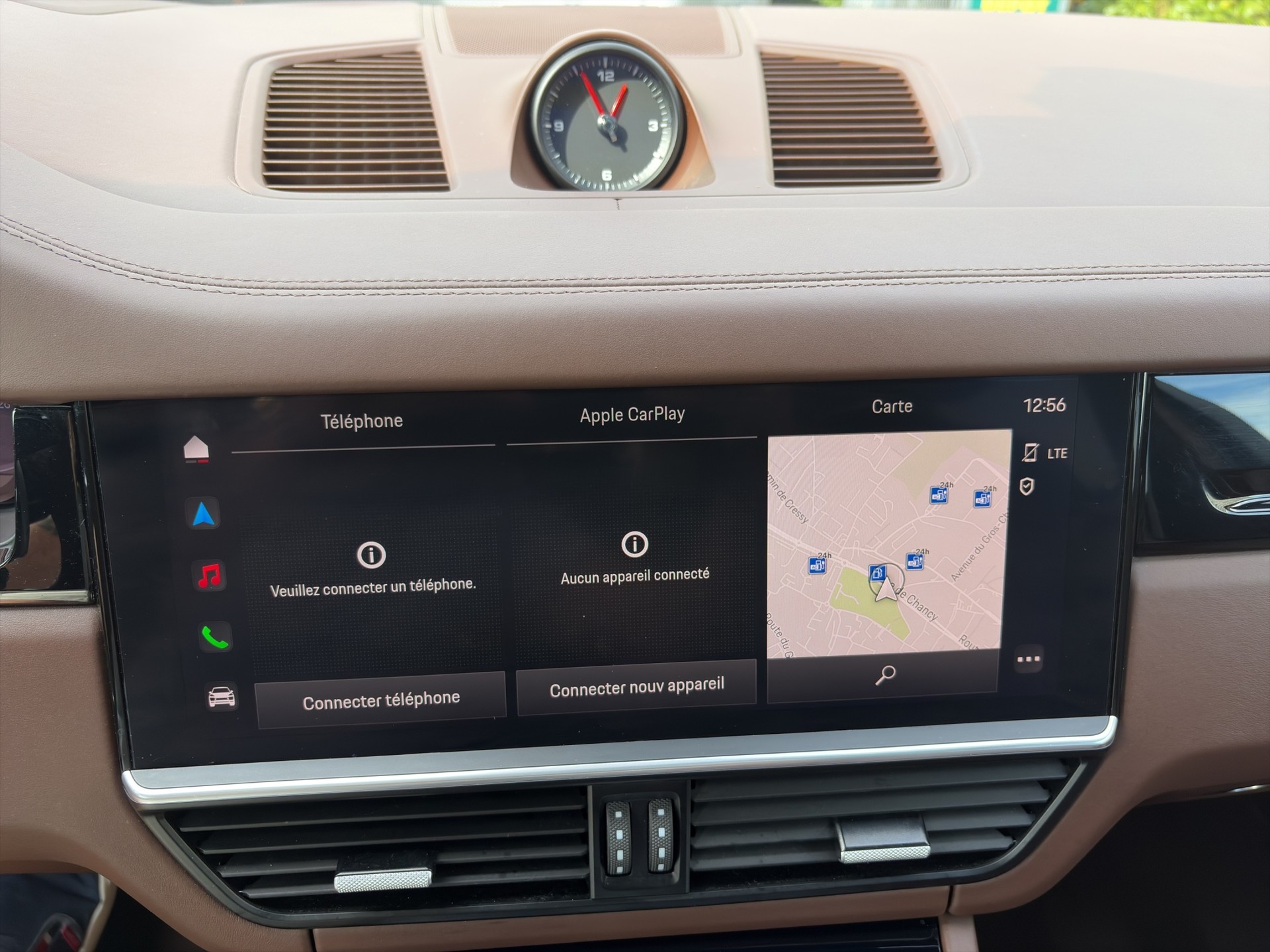 PORSCHE Cayenne E-Hybrid Platinum Edition-image-20