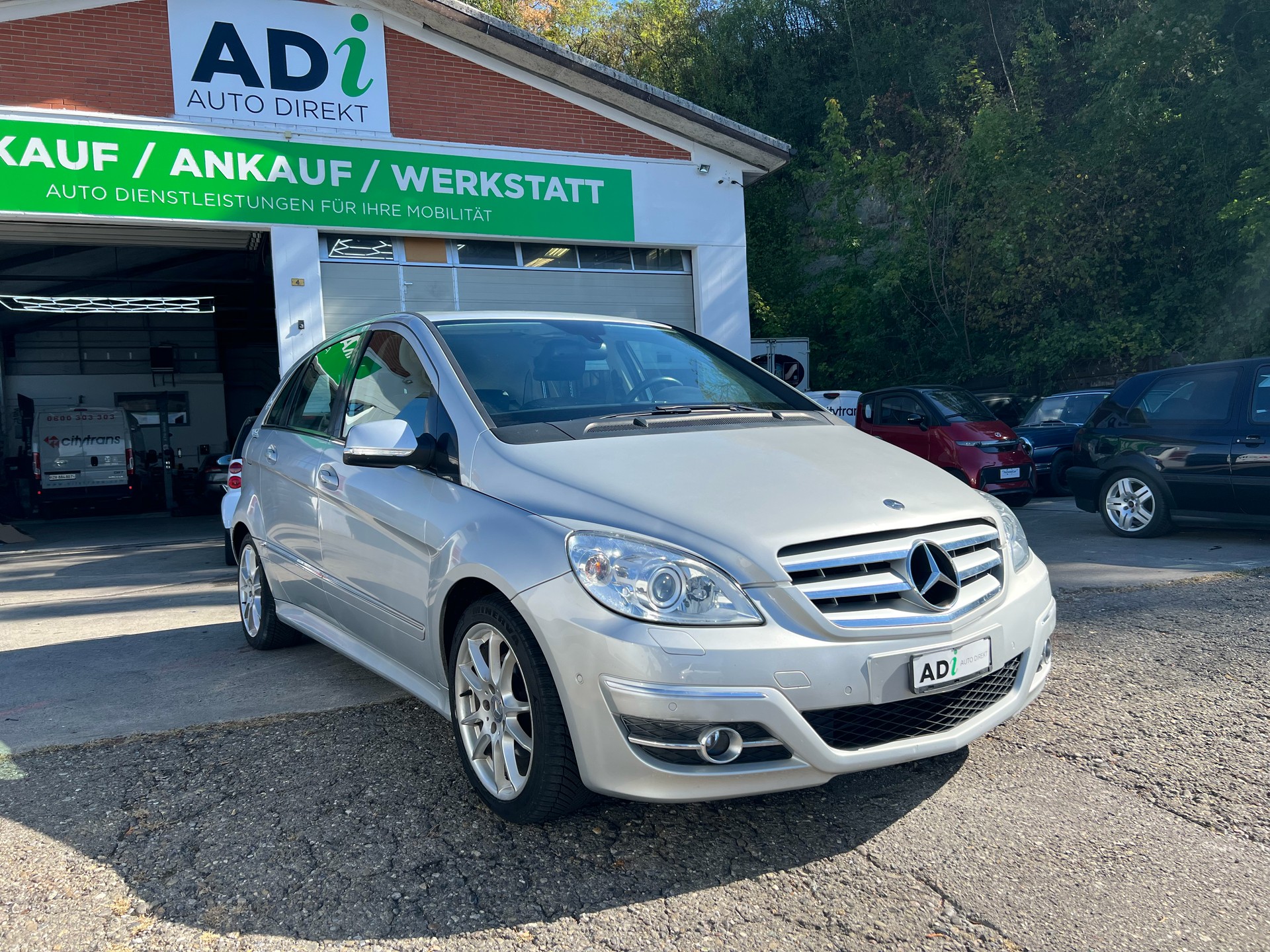 MERCEDES-BENZ B 200 CDI Autotronic-image-6