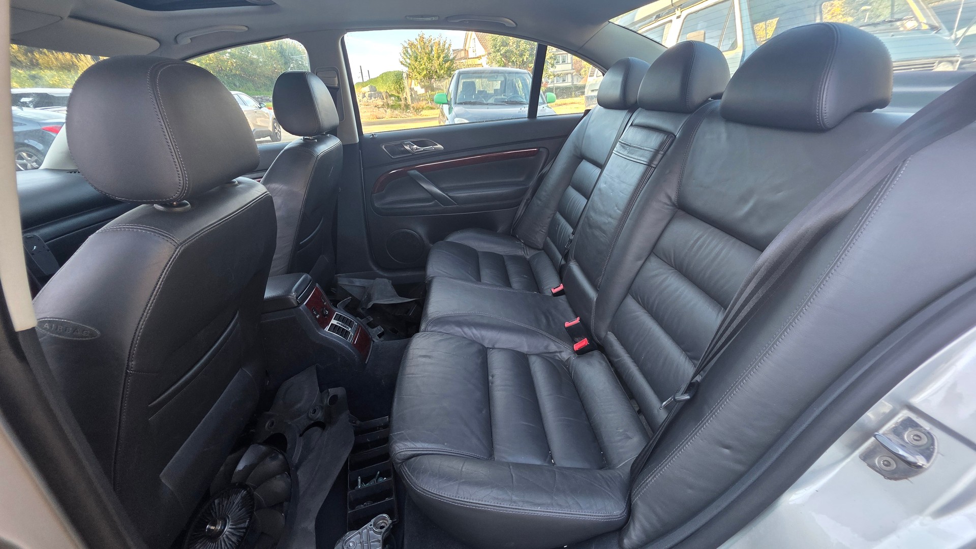 SKODA Superb 2.5 V6 TDi Comfort-image-7