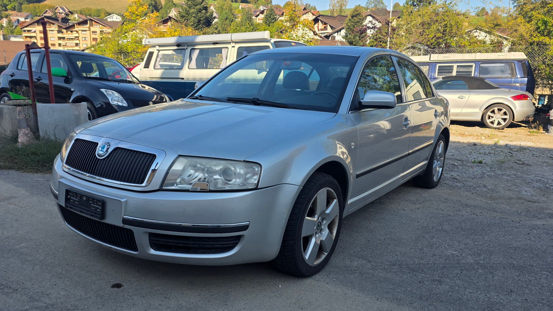 SKODA Superb 2.5 V6 TDi Comfort-image-0