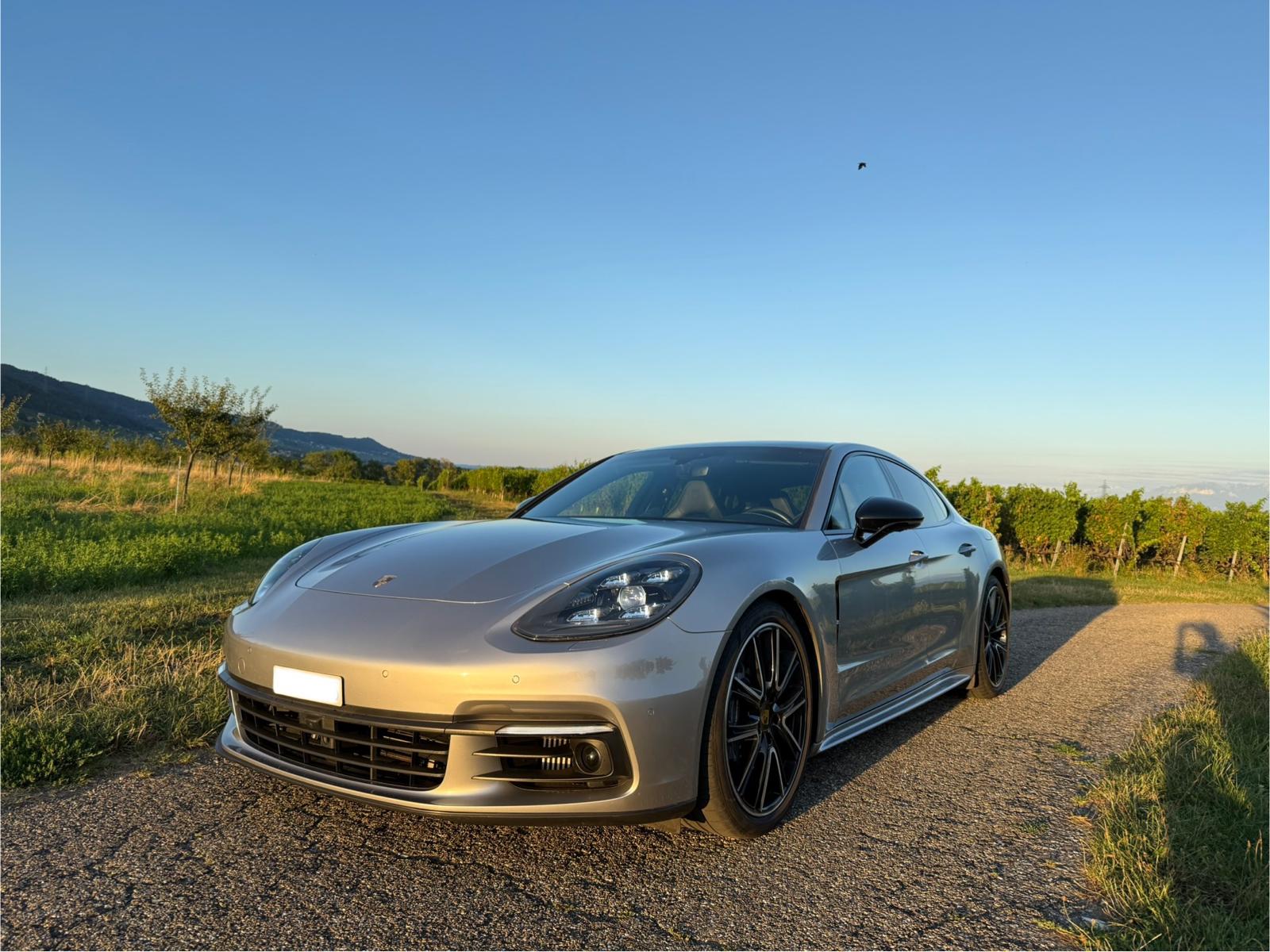 PORSCHE Panamera 4 E-Hybrid PDK-image-4