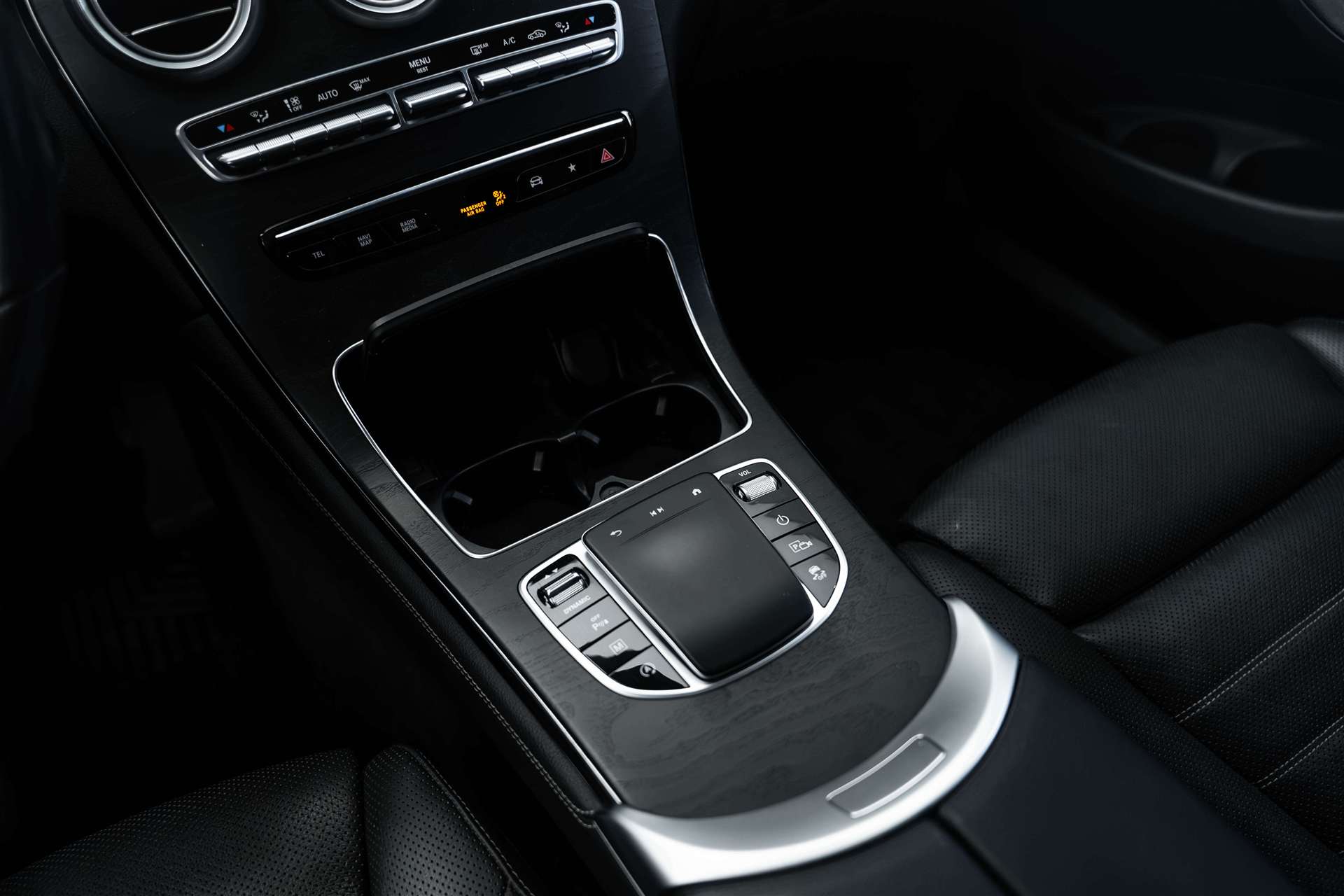 MERCEDES-BENZ GLC 300 4Matic 9G-Tronic Advantage-image-32