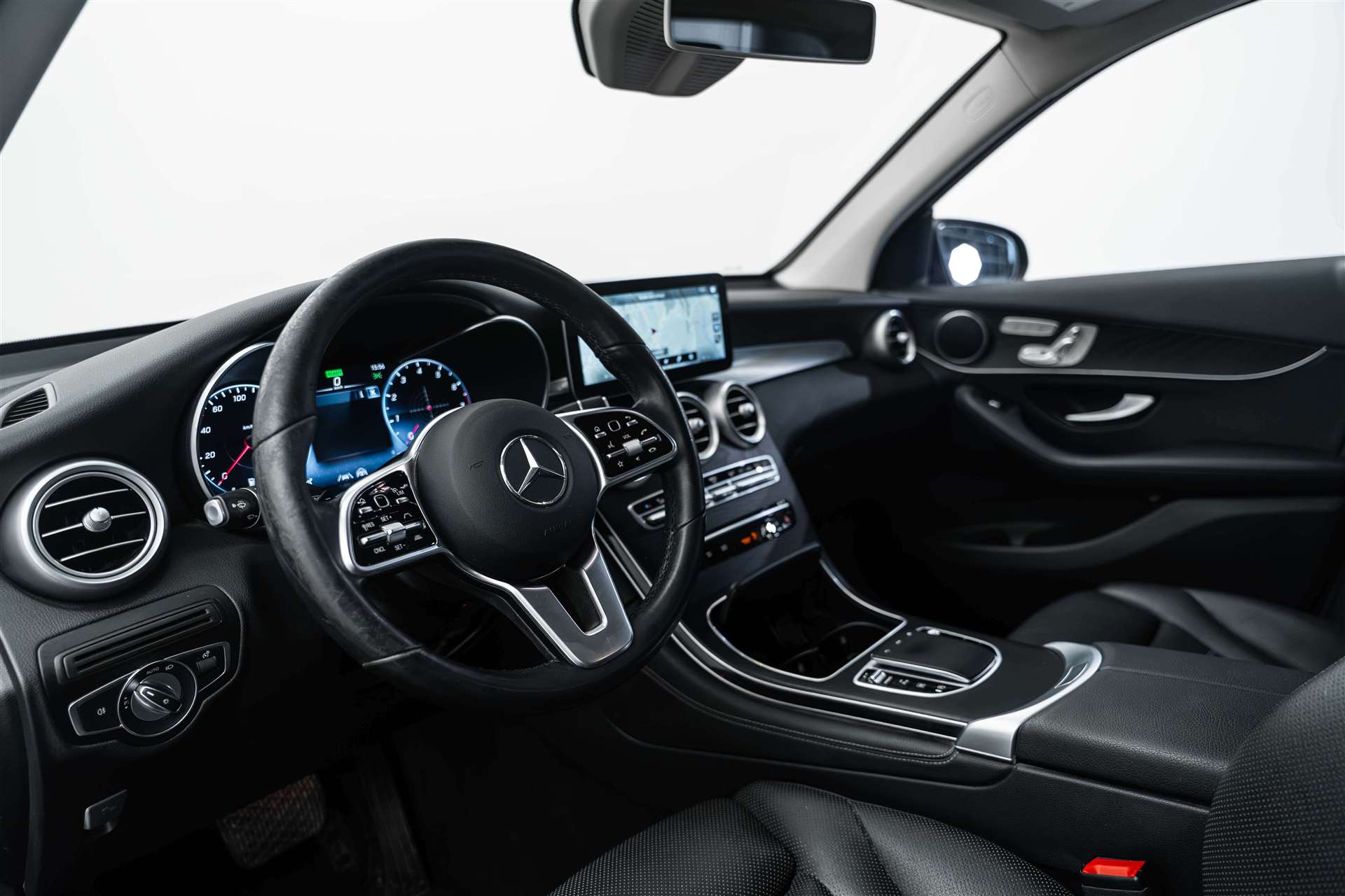 MERCEDES-BENZ GLC 300 4Matic 9G-Tronic Advantage-image-10