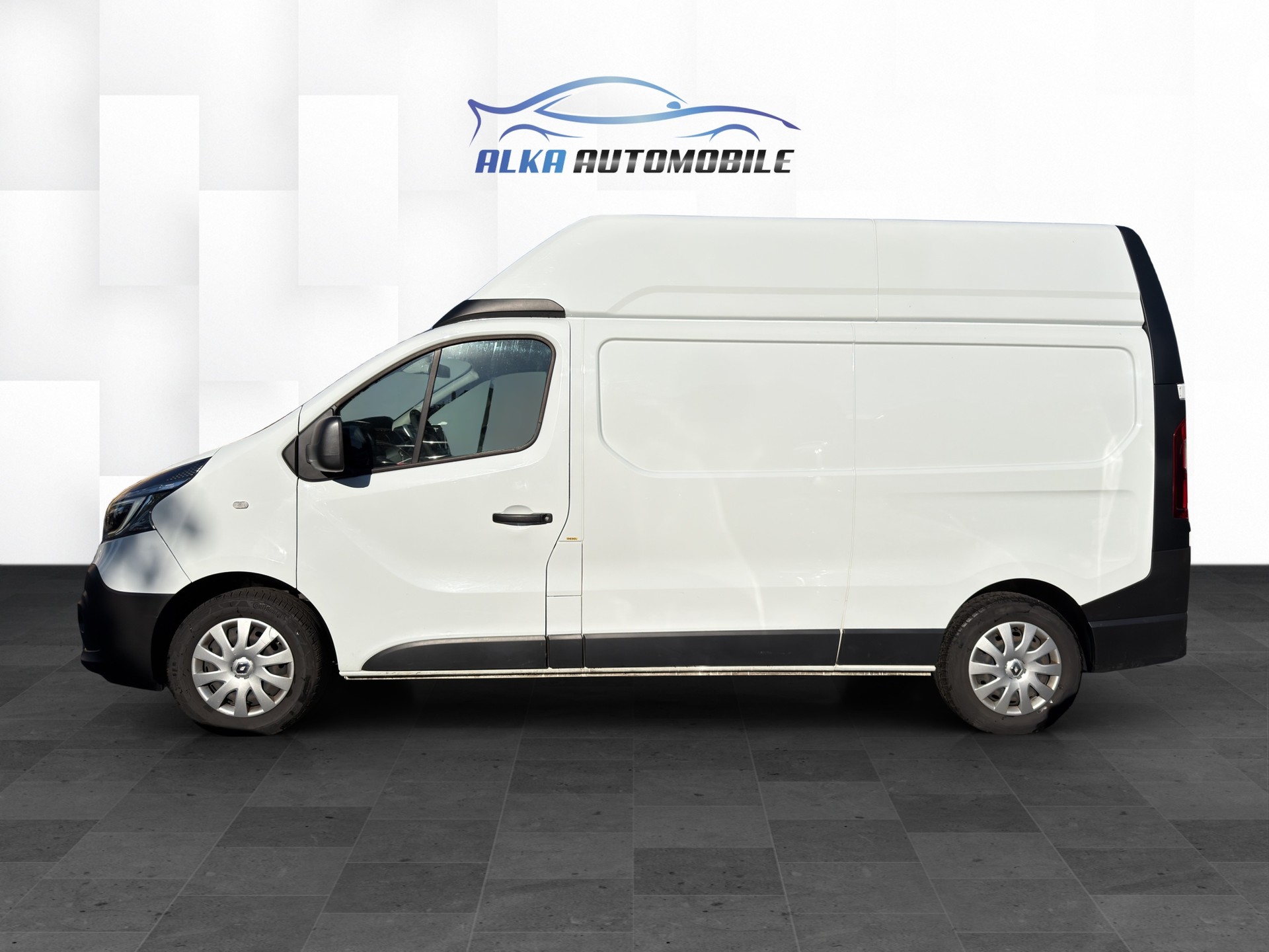 RENAULT Trafic 2.0 ENERGY dCi145 3.0t Business L2H2-image-2