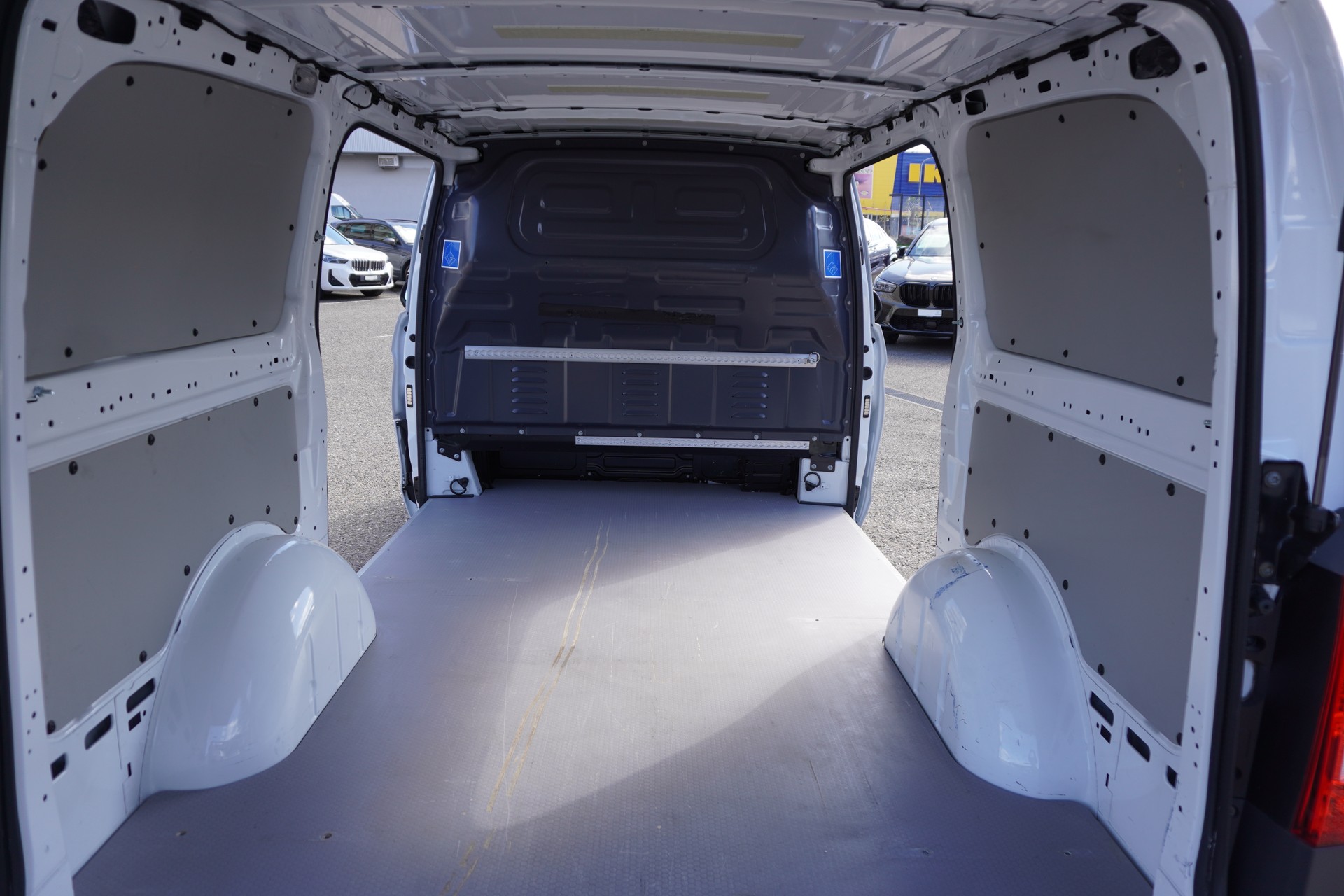 MERCEDES-BENZ Vito 119 CDI Lang 9G-Tronic-image-11