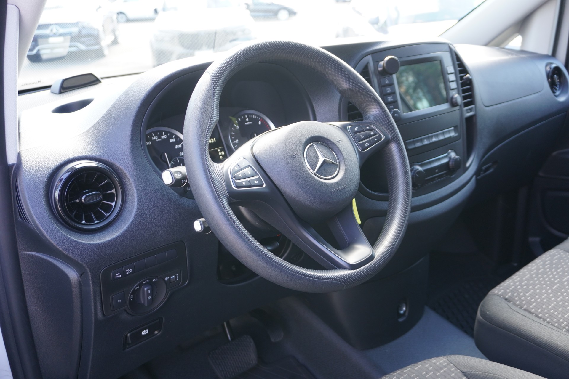 MERCEDES-BENZ Vito 119 CDI Lang 9G-Tronic-image-13