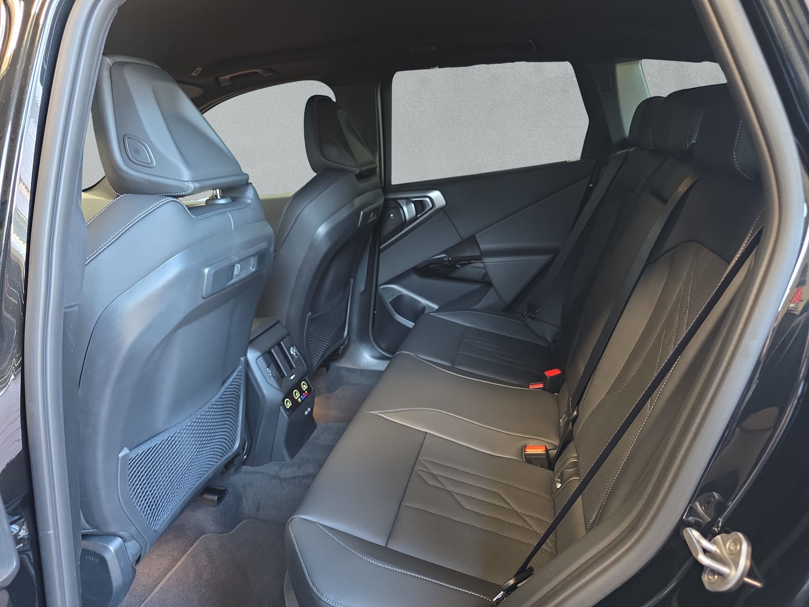 BMW X3 xDrive 30e M Sport-image-15