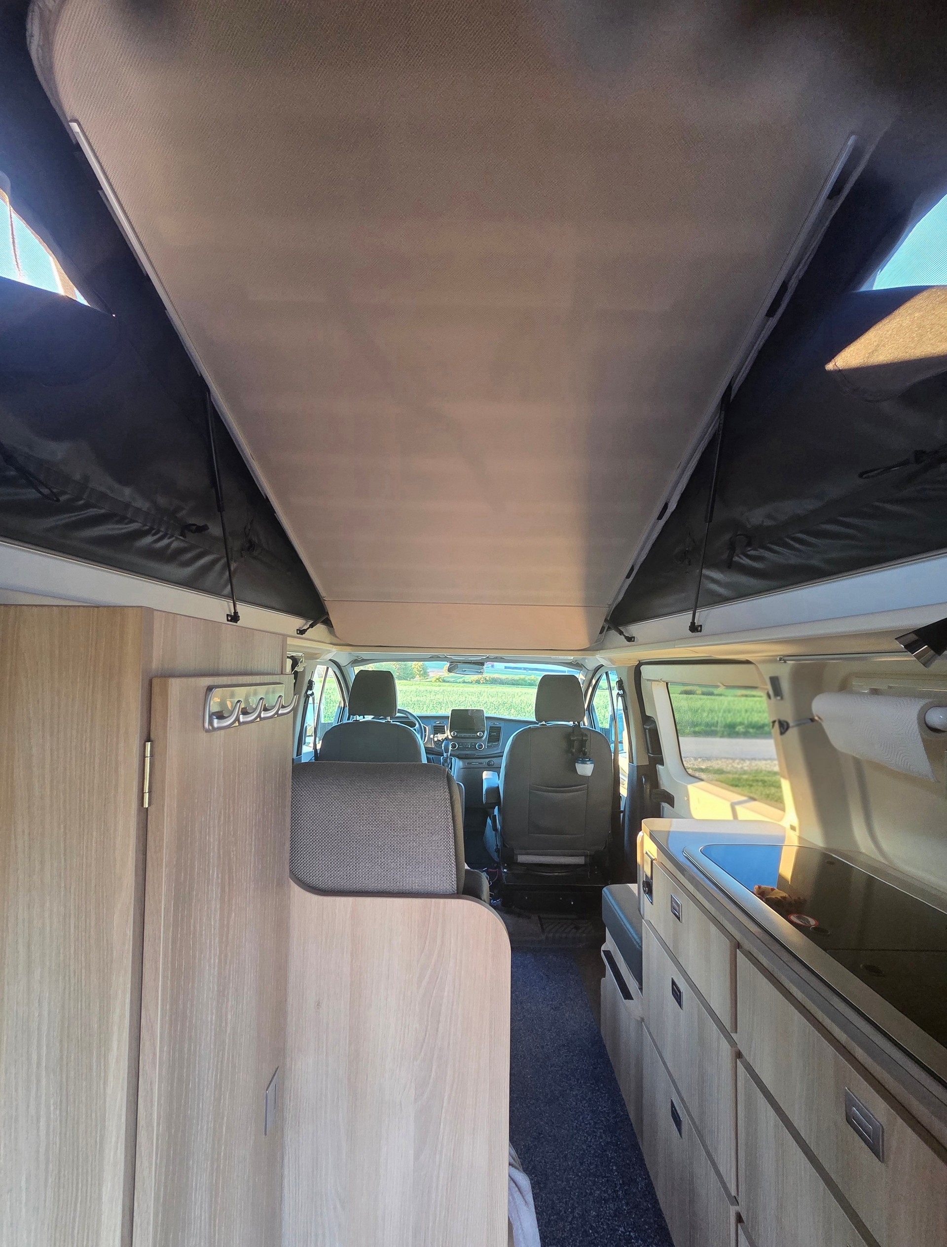 FORD Transit Custom Van 300 L2H1 Trend A-image-7