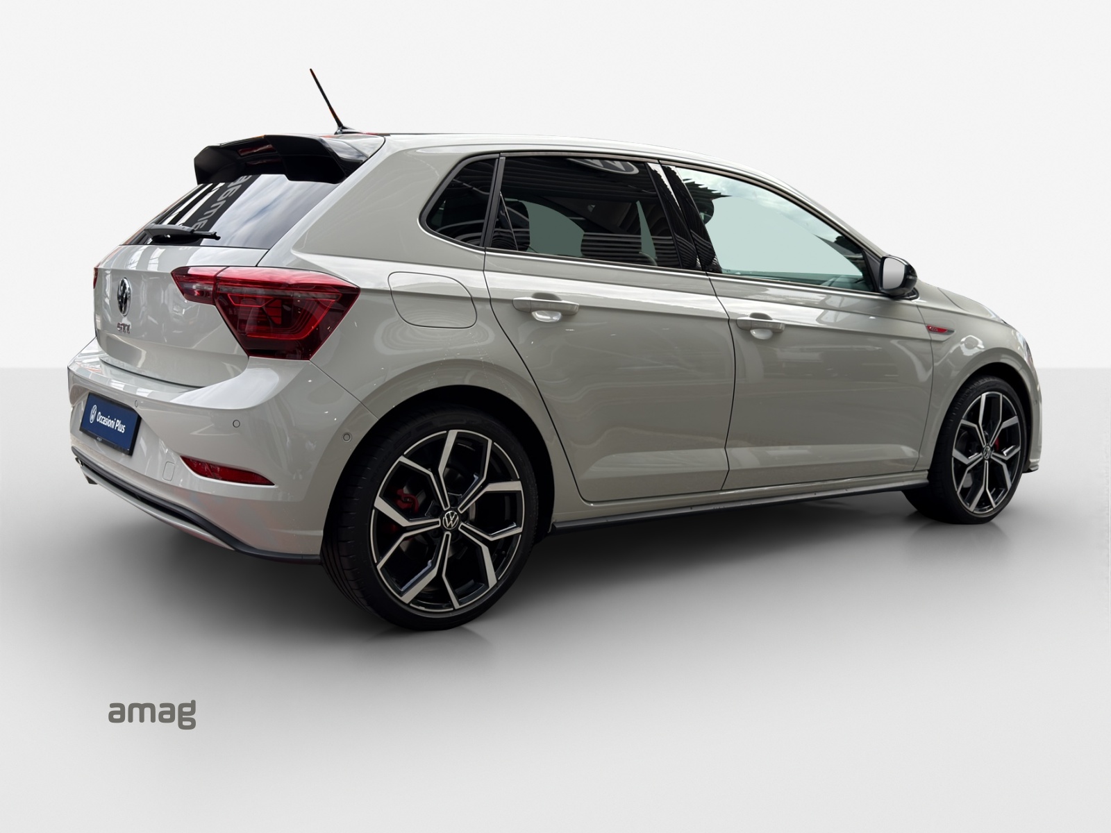 VW Polo 2.0 TSI GTI United DSG-image-4