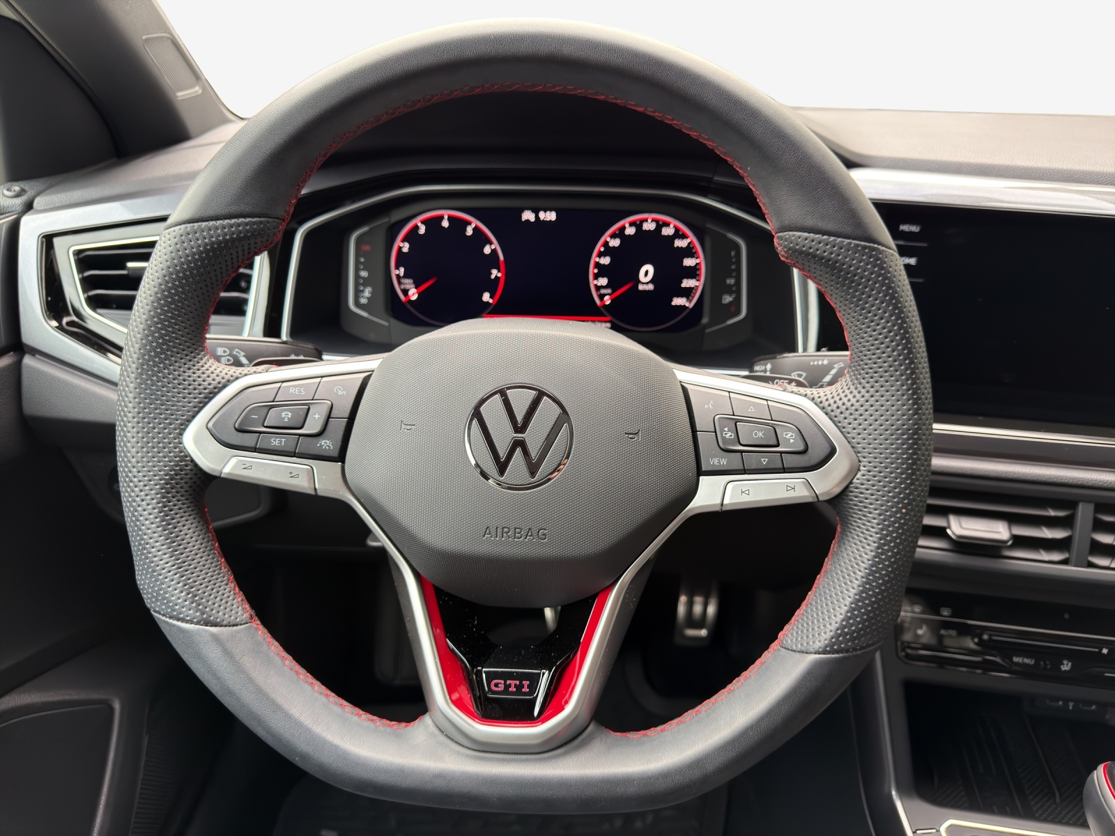 VW Polo 2.0 TSI GTI United DSG-image-9