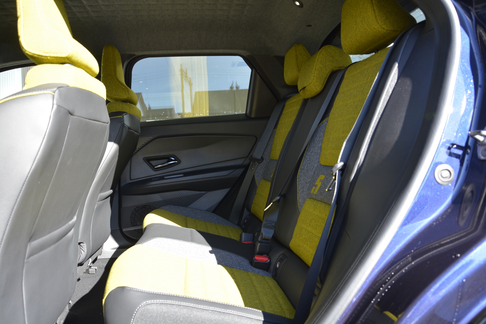 RENAULT R5 E-TECH ELECTRIC iconic five 150PS Comfort Range-image-6
