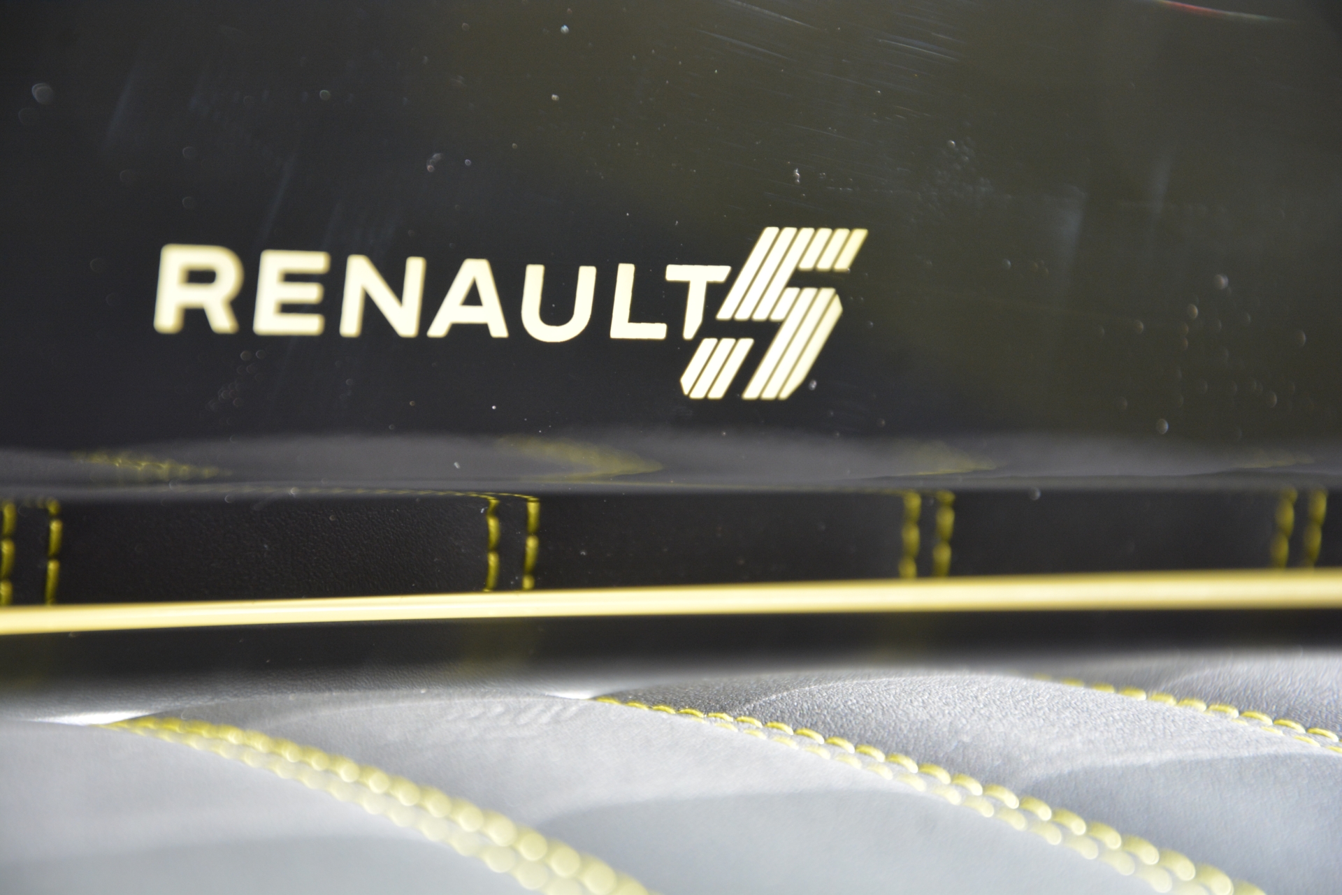 RENAULT R5 E-TECH ELECTRIC iconic five 150PS Comfort Range-image-11