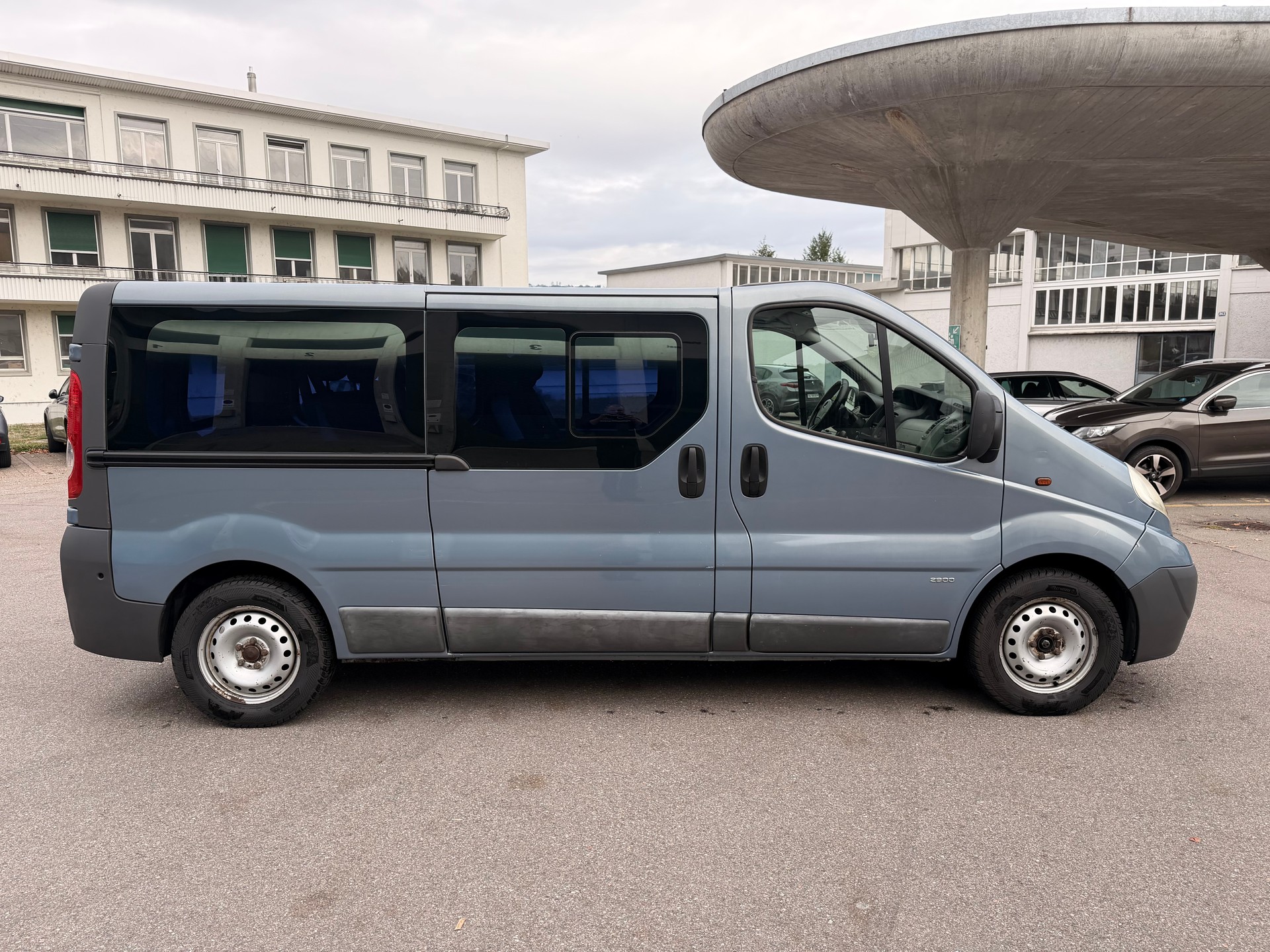 OPEL Vivaro Life 2.5CDTI 2.9t L2H1-image-6