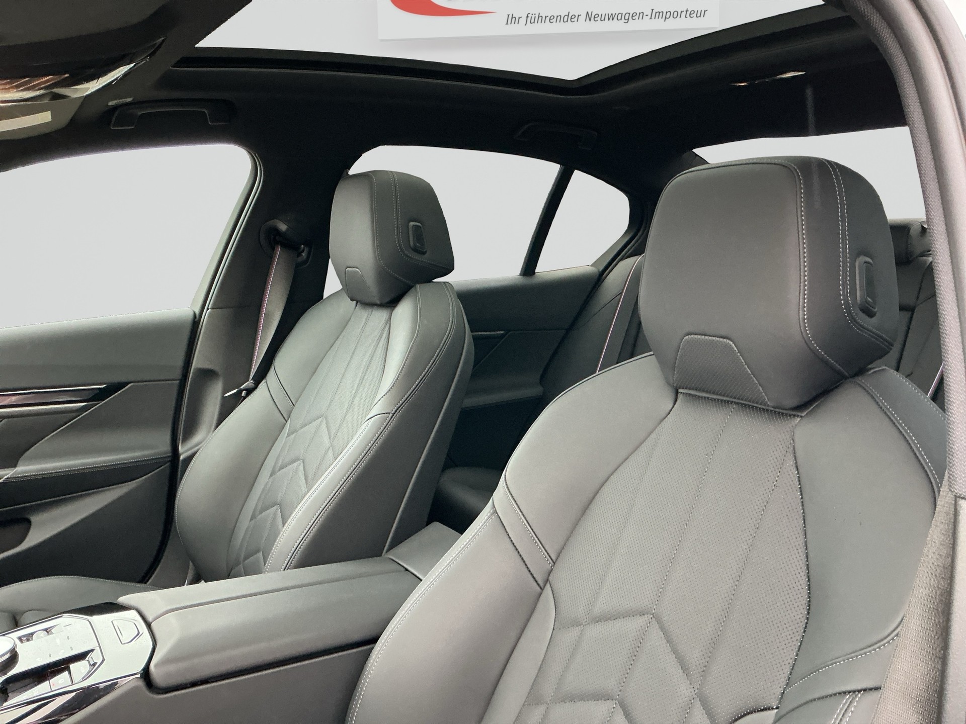 BMW 520i 48V M Sport Pro Shadow Line Steptronic-image-6