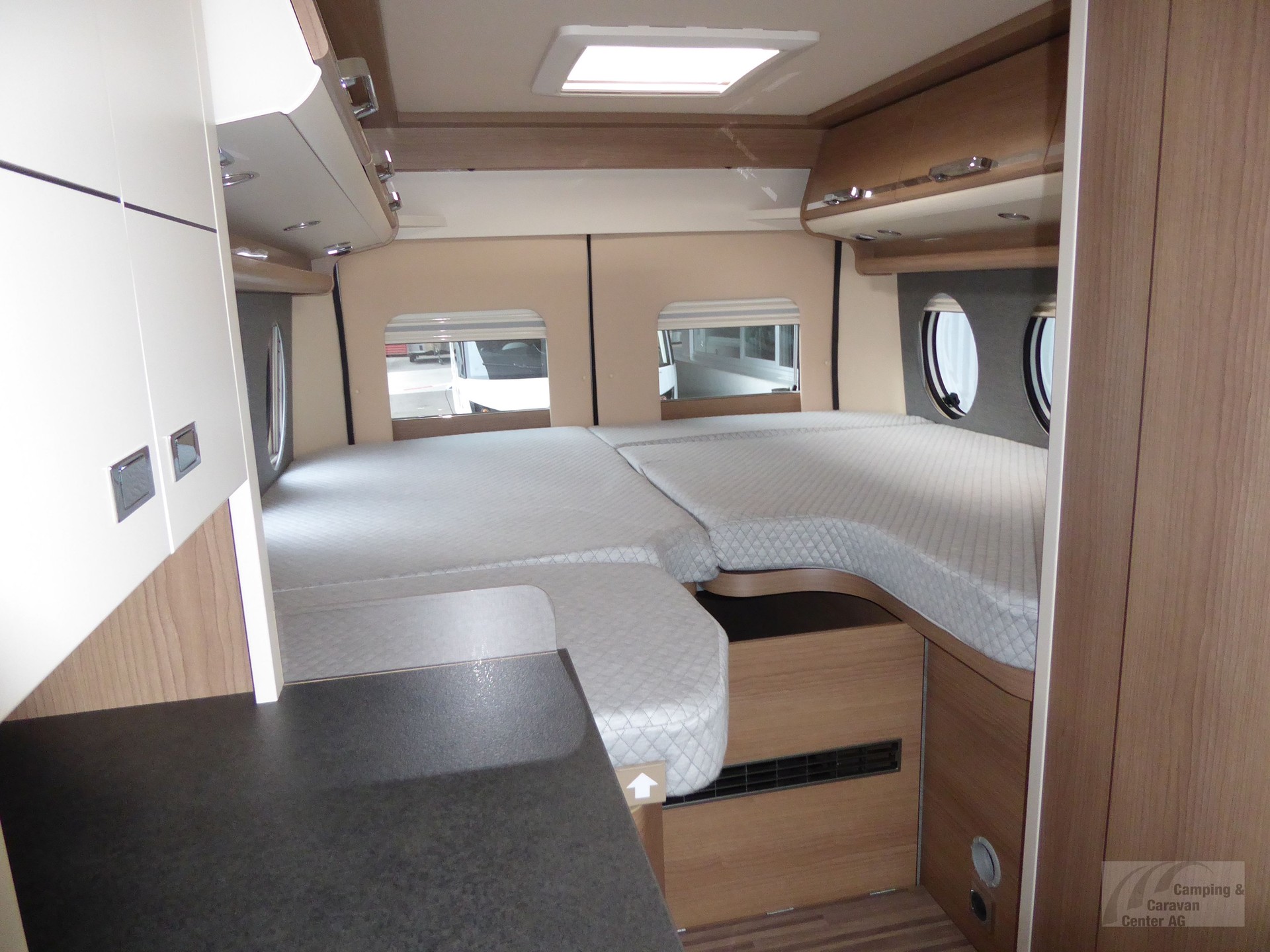 MALIBU Van diversity 640 LE K Coupé-image-8
