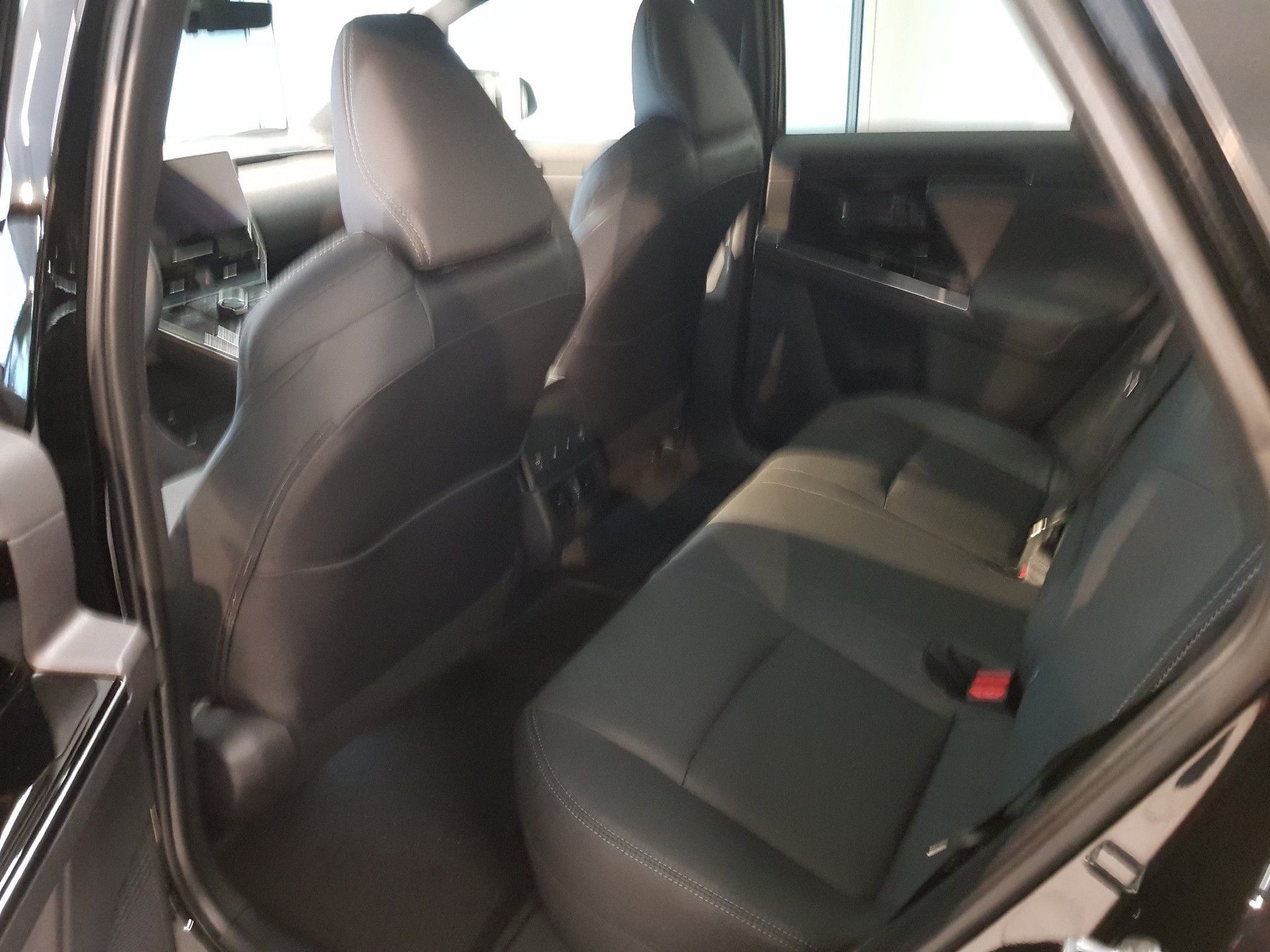 SUBARU Solterra eV Luxury 71,4kWh AWD-image-5