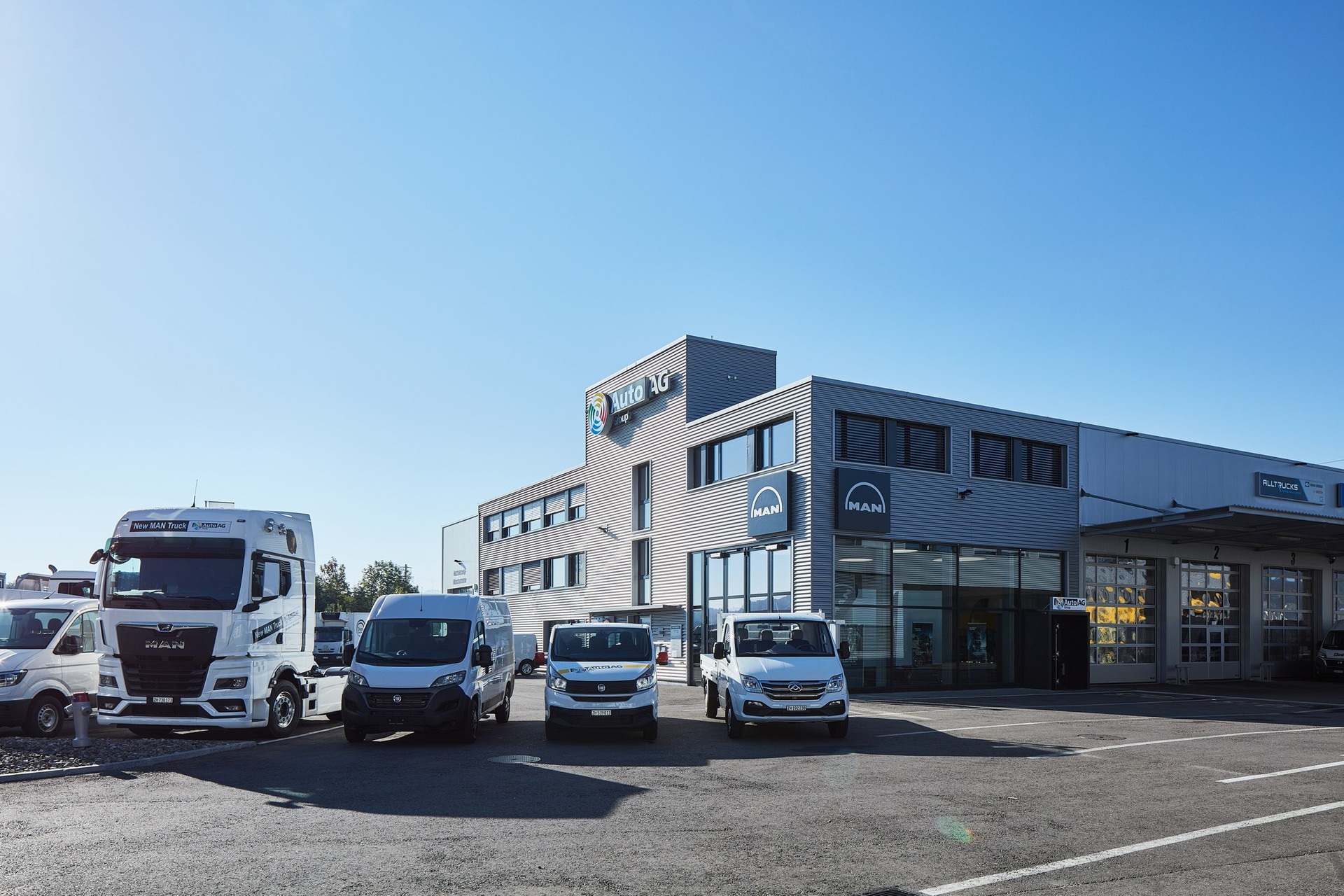 PEUGEOT Expert 1.5 BlueHDi 120 S&S Standard-business-14