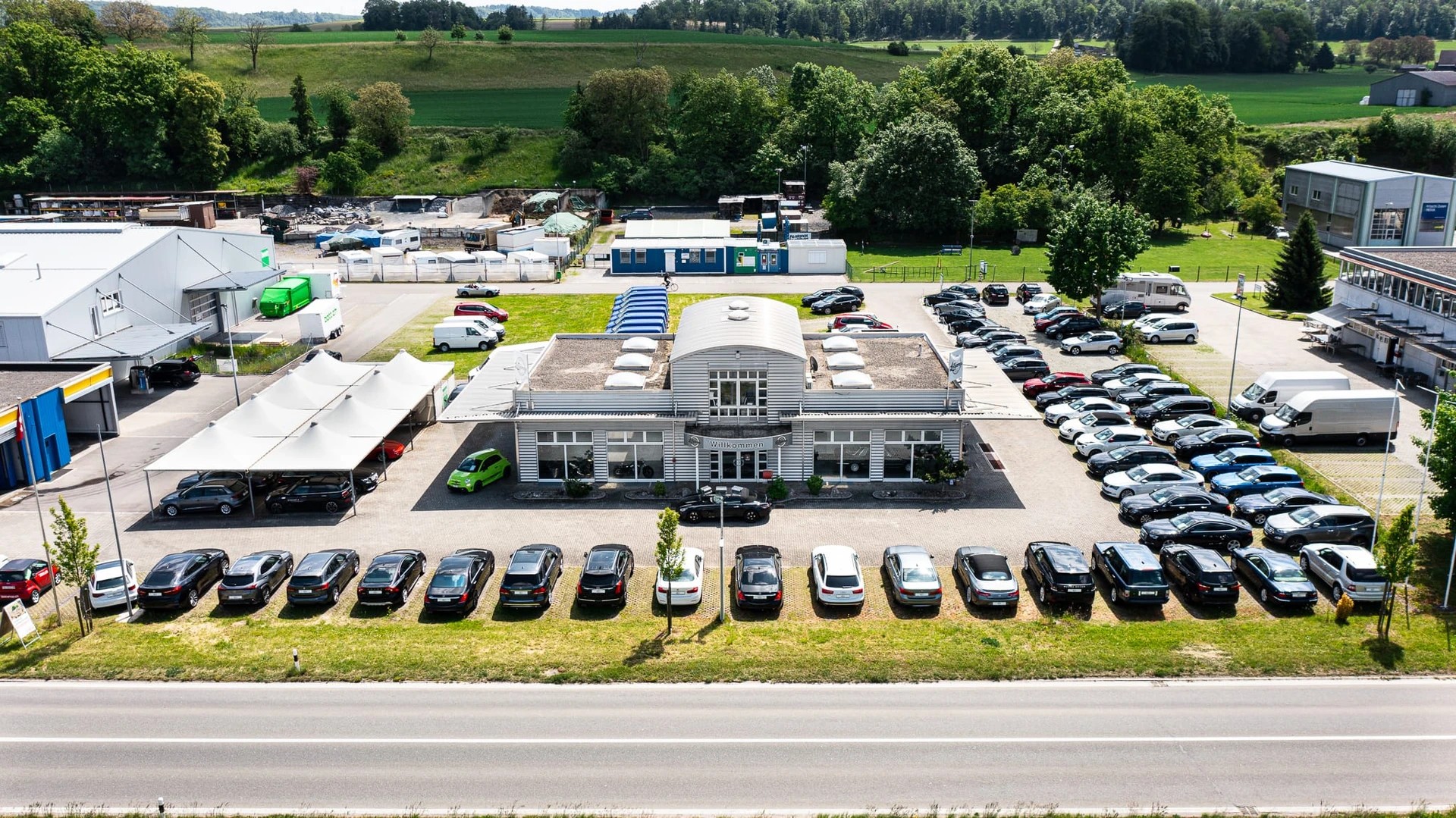 MERCEDES-BENZ GLC 220 d 4Matic Avantgarde 9G-Tronic (CH Auto) + AHK 2500kg-business-32