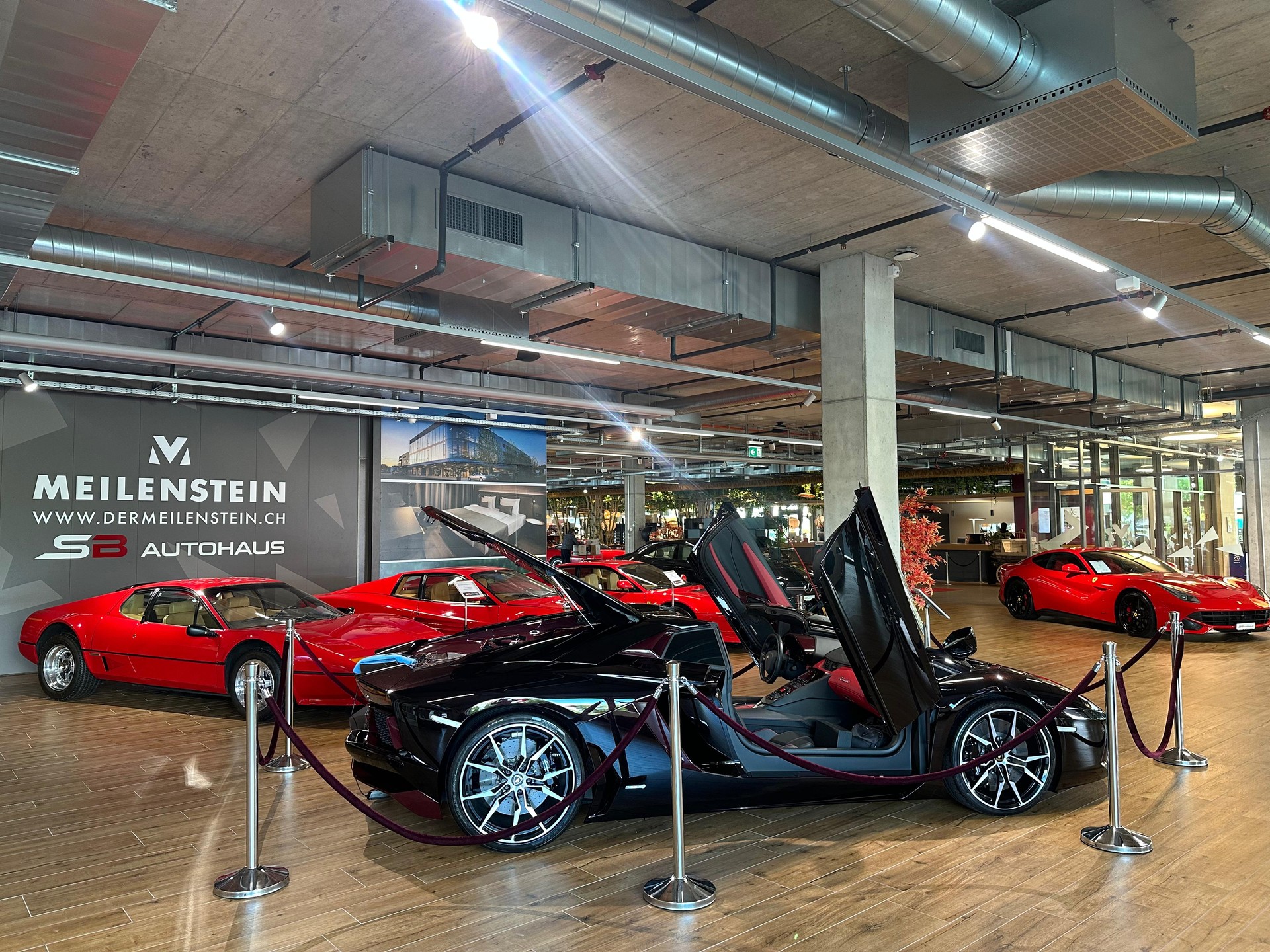 FERRARI Testarossa-business-17