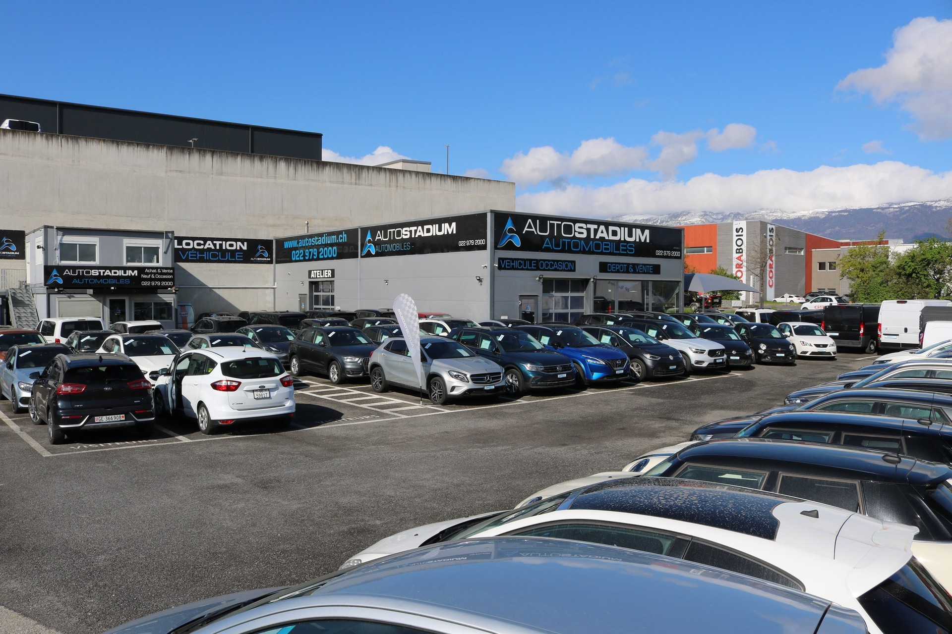 OPEL Crossland X 1.2i 120 Years Edition-business-54