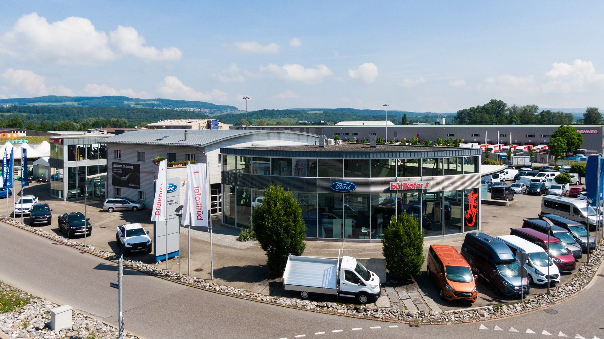 FORD Focus 1.0i EcoB Hybrid 155 ST-Line X-business-16