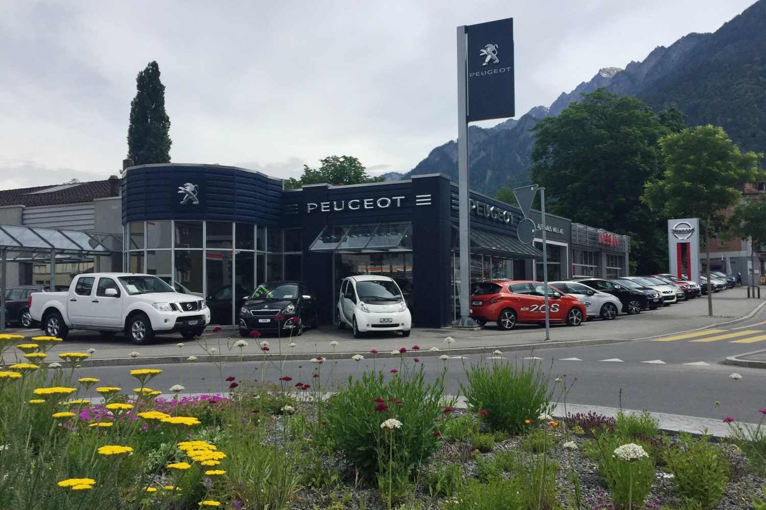 PEUGEOT 3008 1.6 Plug-in Hybrid4 GT-business-16