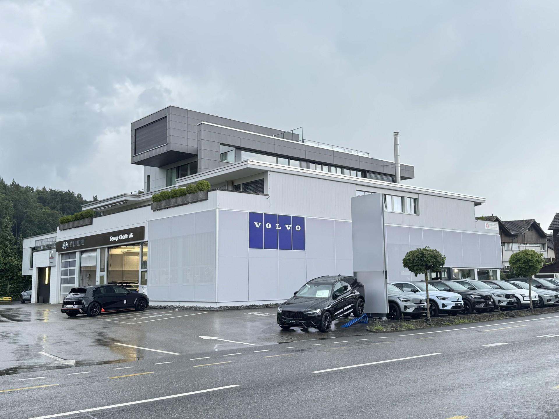 VOLVO XC40 2.0 B4 MH Ultra Dark-business-17