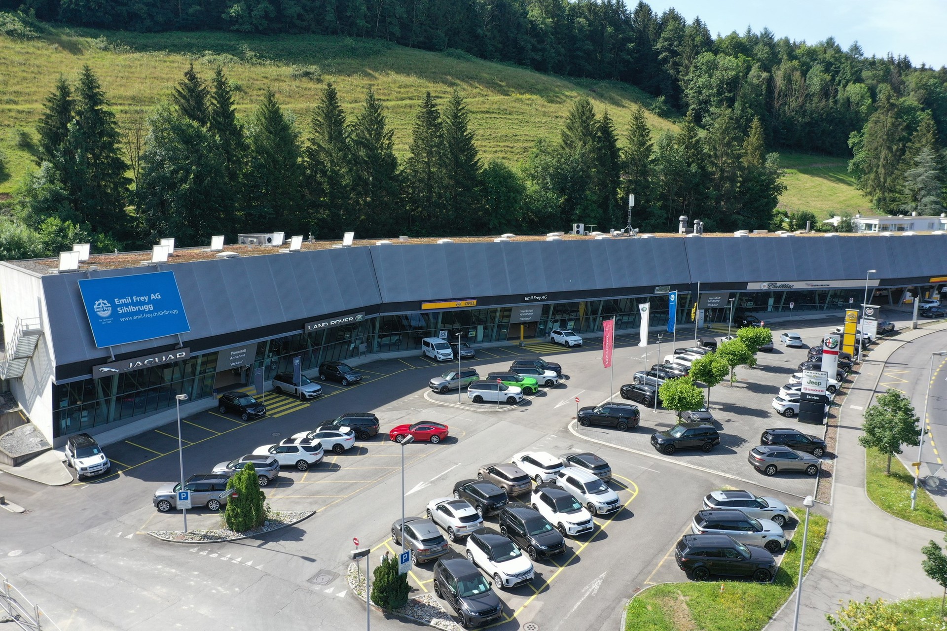 ZEEKR 7X Privilege AWD-business-12