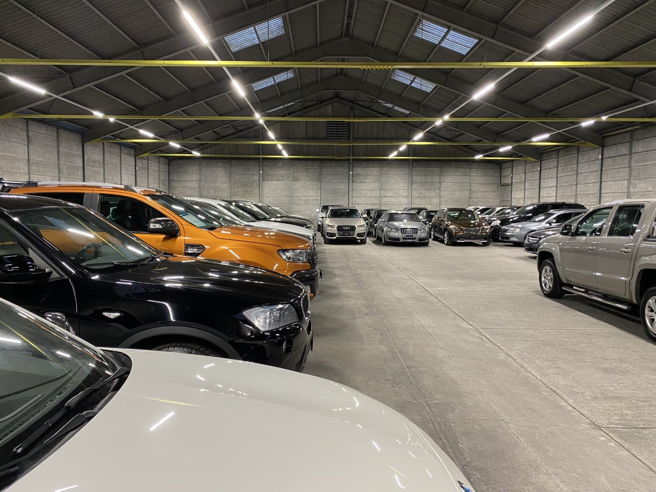 TOYOTA RAV-4 2.5 HSD Trend e-CVT 4WD-business-16